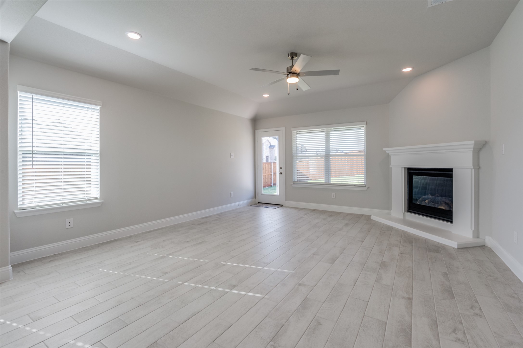 2902 Italia Terrace Princeton TX 75407