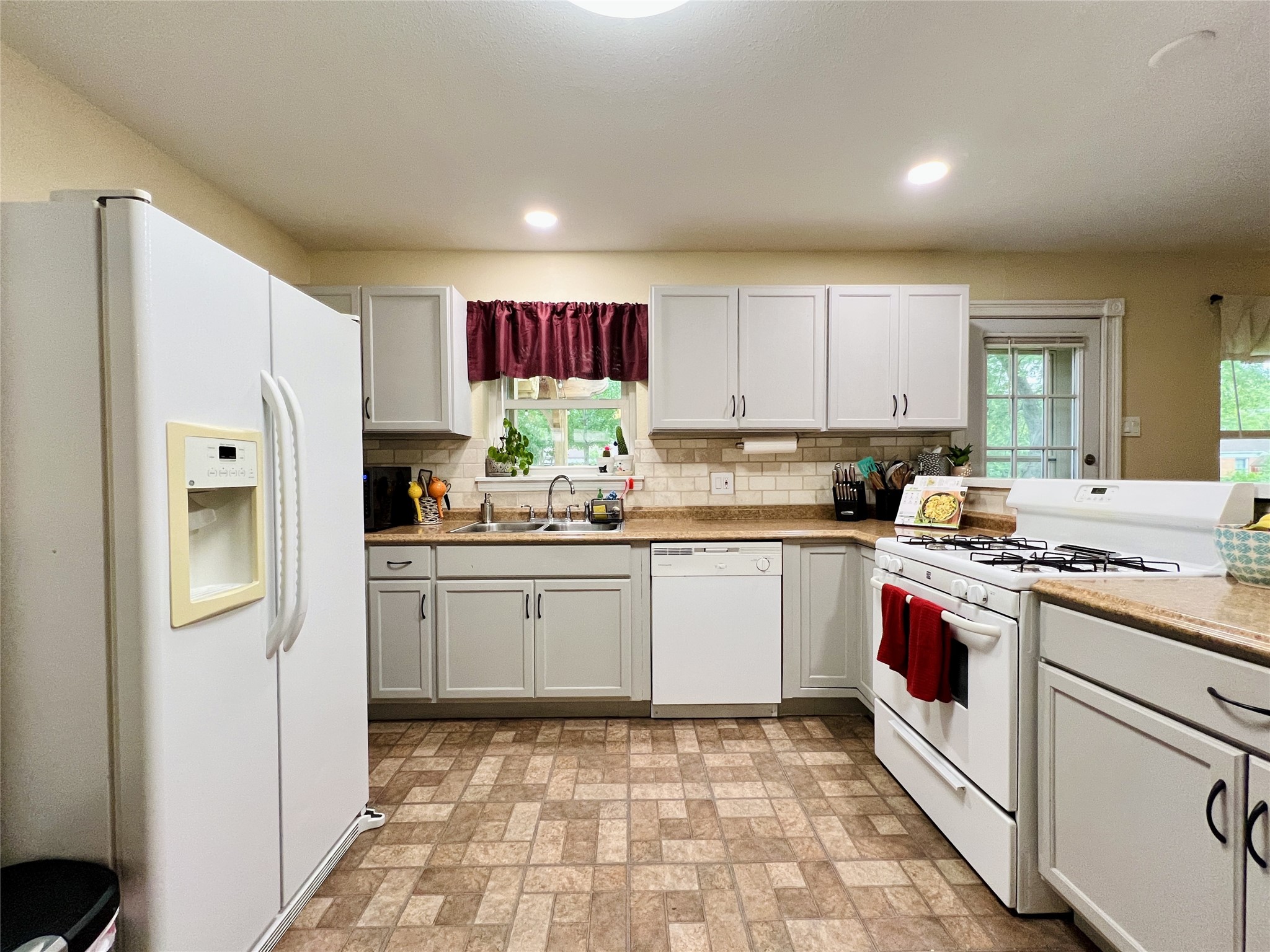 310 W 15th Street Irving TX 75060