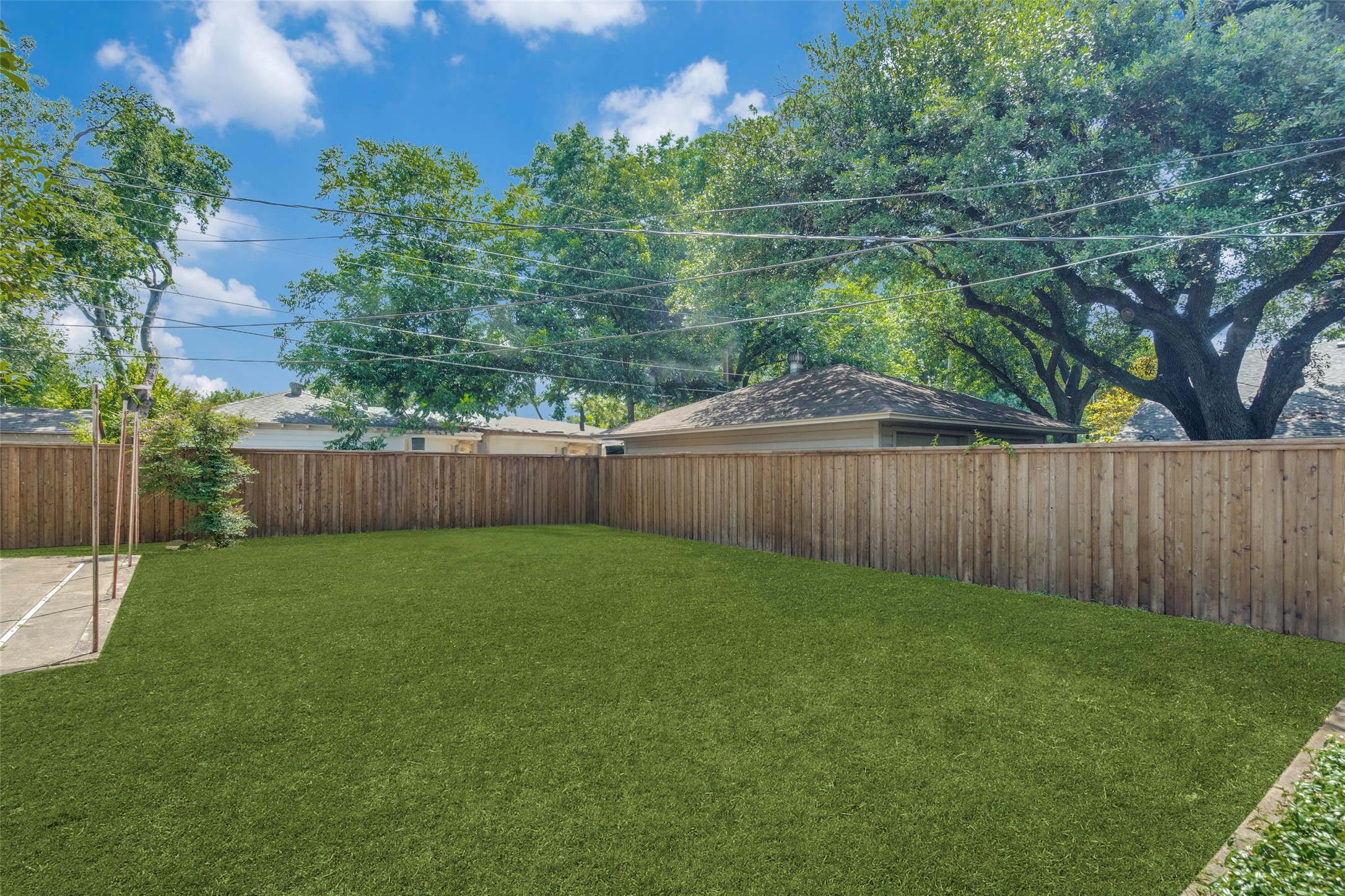 9222 Livenshire Drive Dallas TX 75238