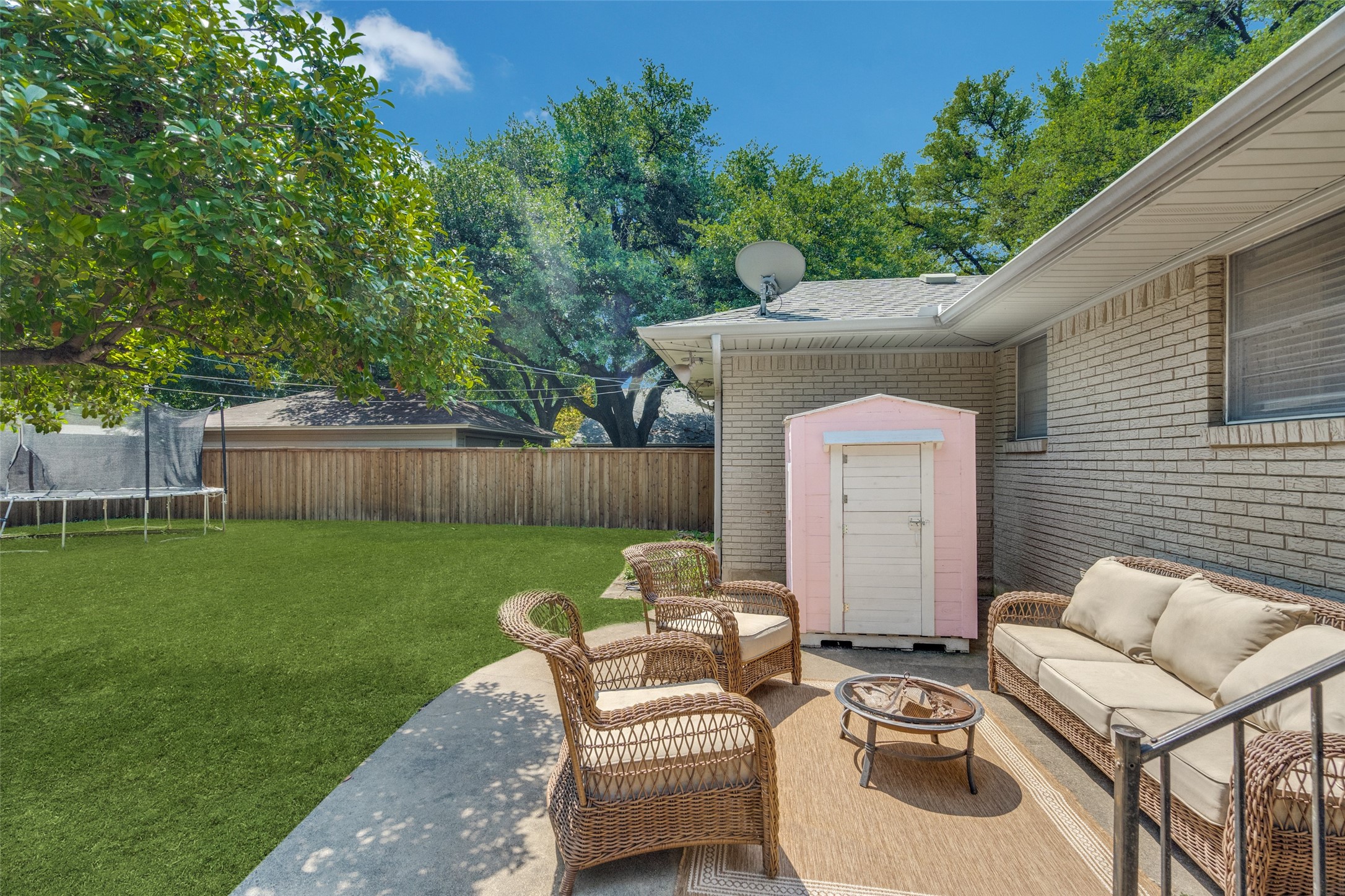 9222 Livenshire Drive Dallas TX 75238