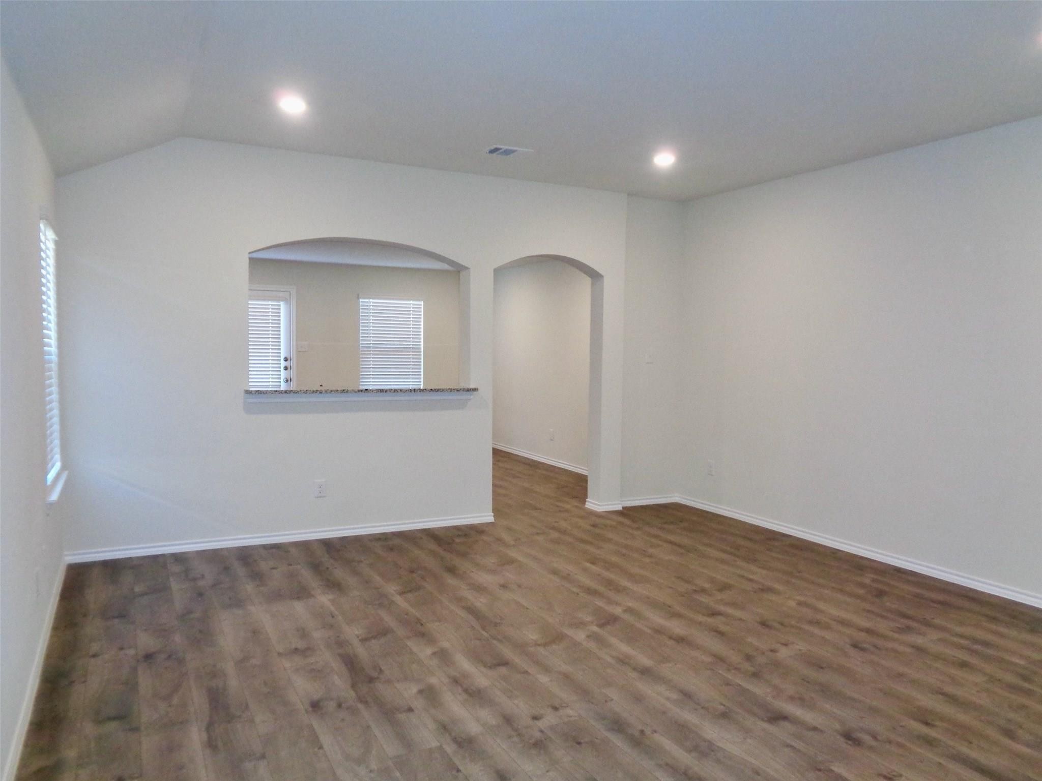 1806 Yale Street Farmersville TX 75442