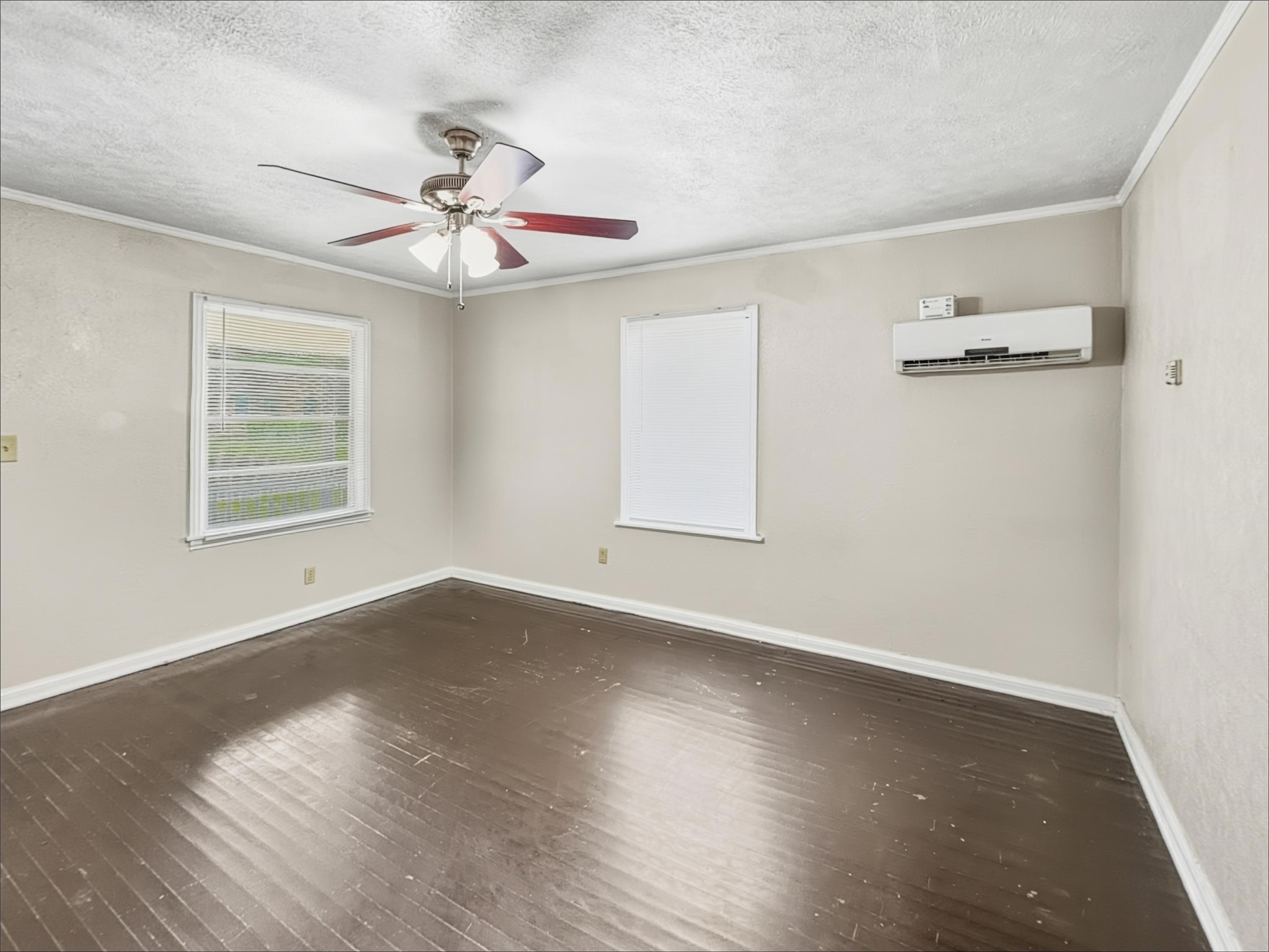 5013 Kessler Road River Oaks TX 76114
