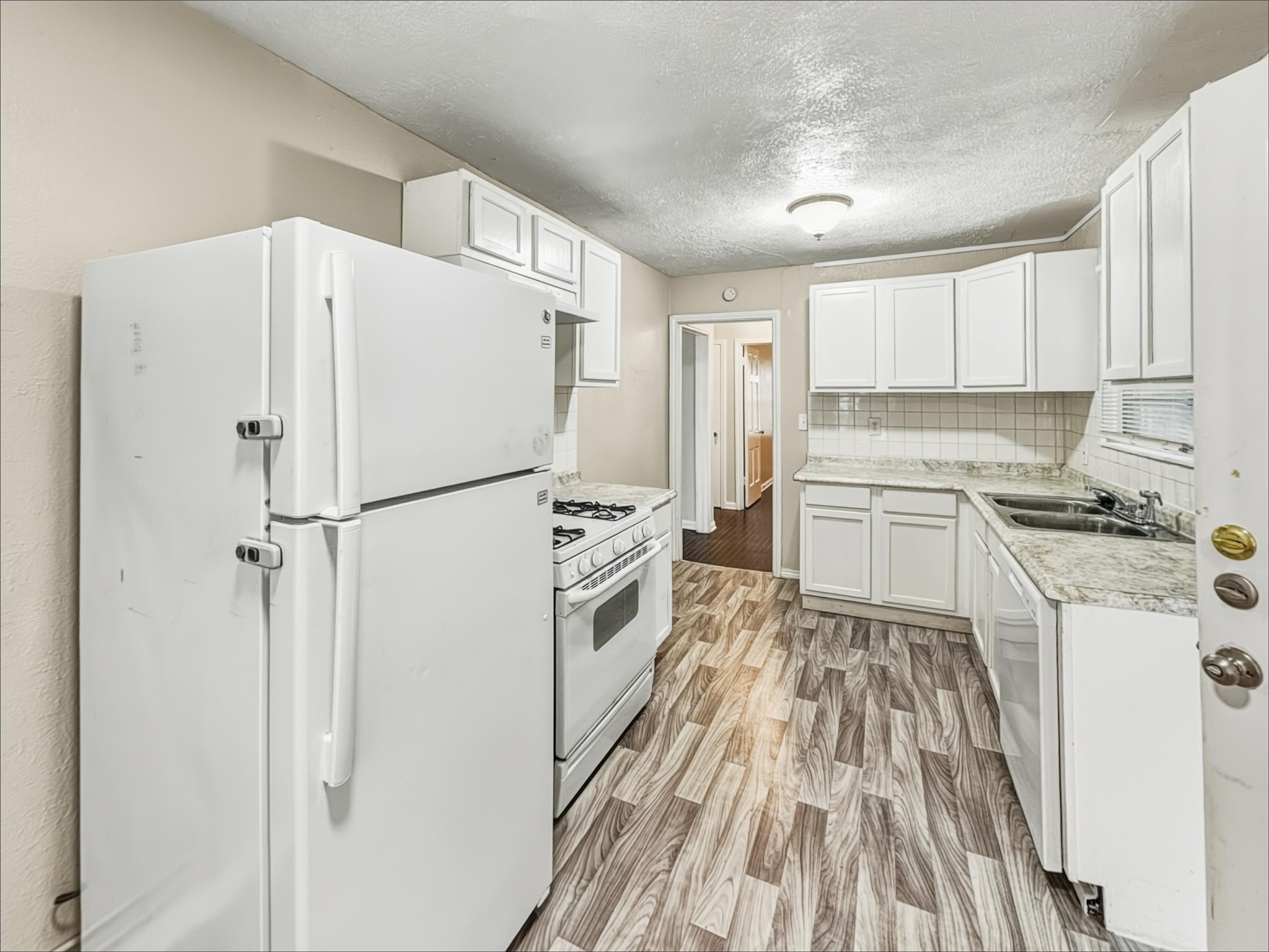 5013 Kessler Road River Oaks TX 76114