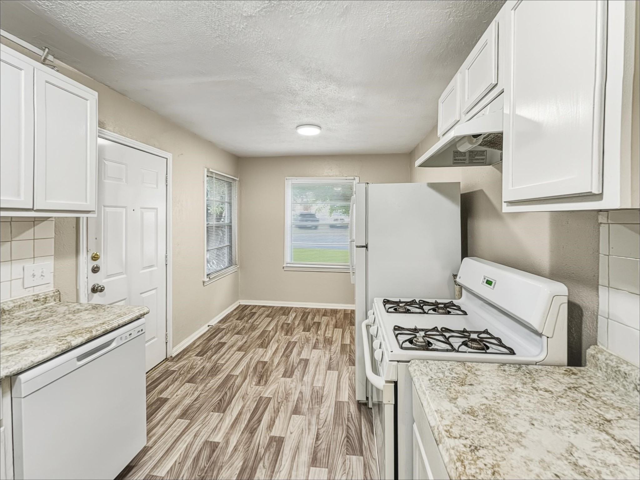 5013 Kessler Road River Oaks TX 76114