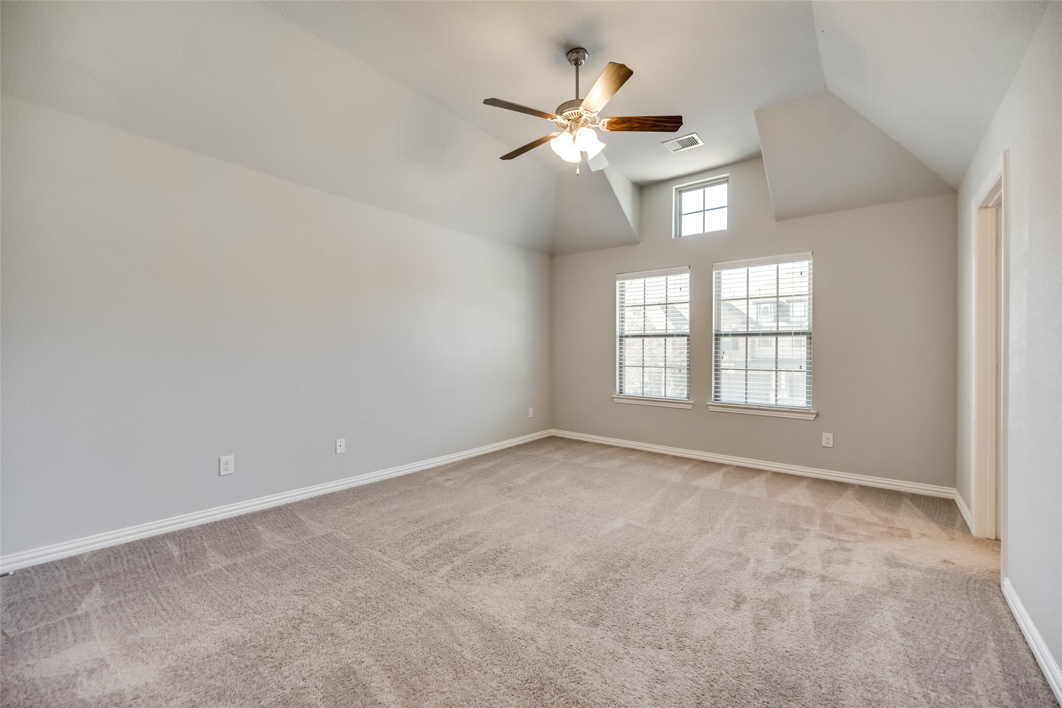 916 Brookville Court Plano TX 75074