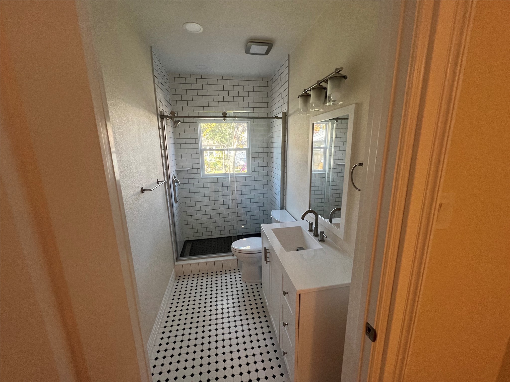5117 Mission Avenue Dallas TX 75206