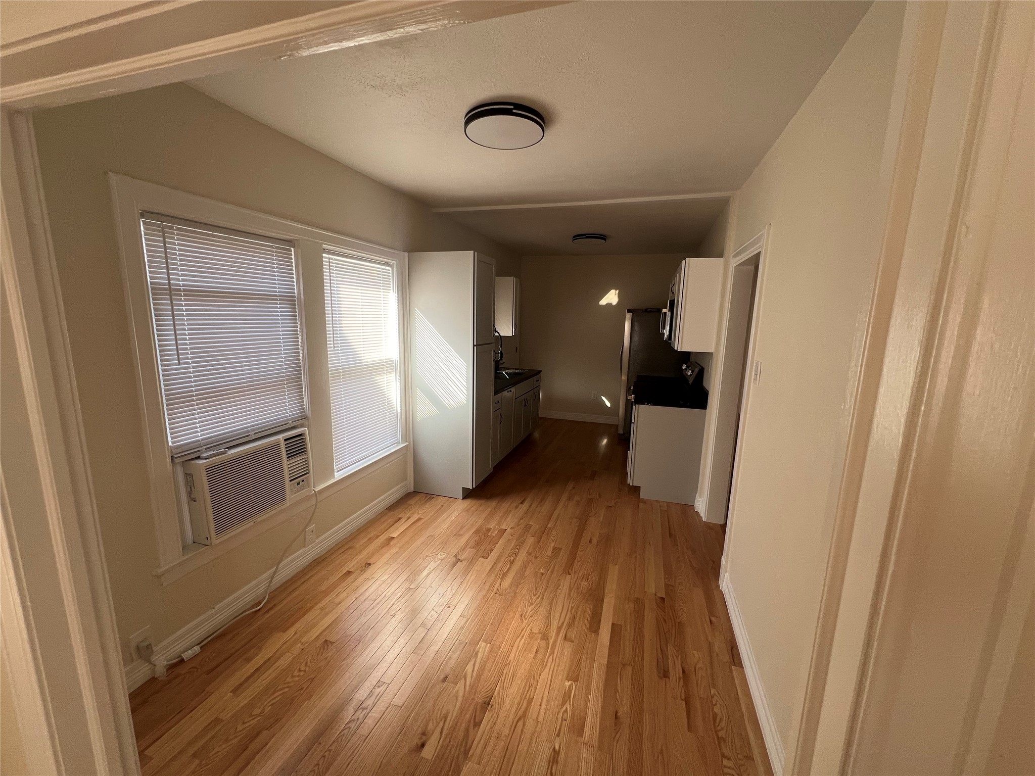 5117 Mission Avenue Dallas TX 75206
