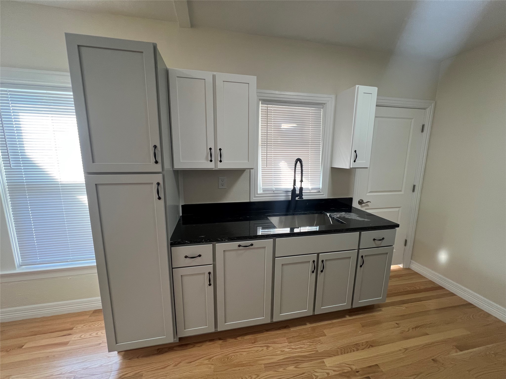 5117 Mission Avenue Dallas TX 75206
