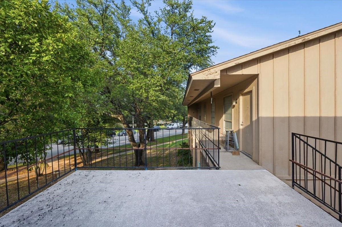 133 N Bailey Avenue Fort Worth TX 76107
