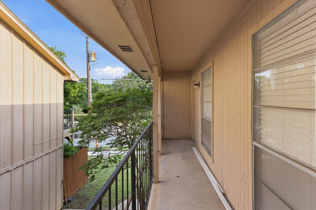 133 N Bailey Avenue Fort Worth TX 76107