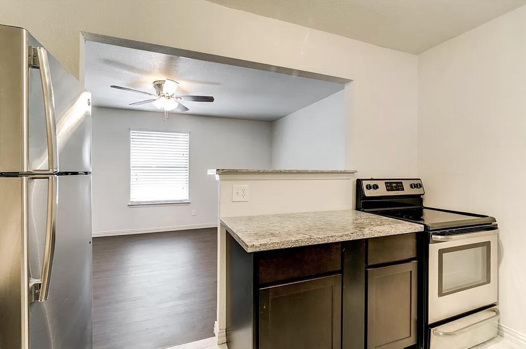 2708 Livingston Avenue Fort Worth TX 76110