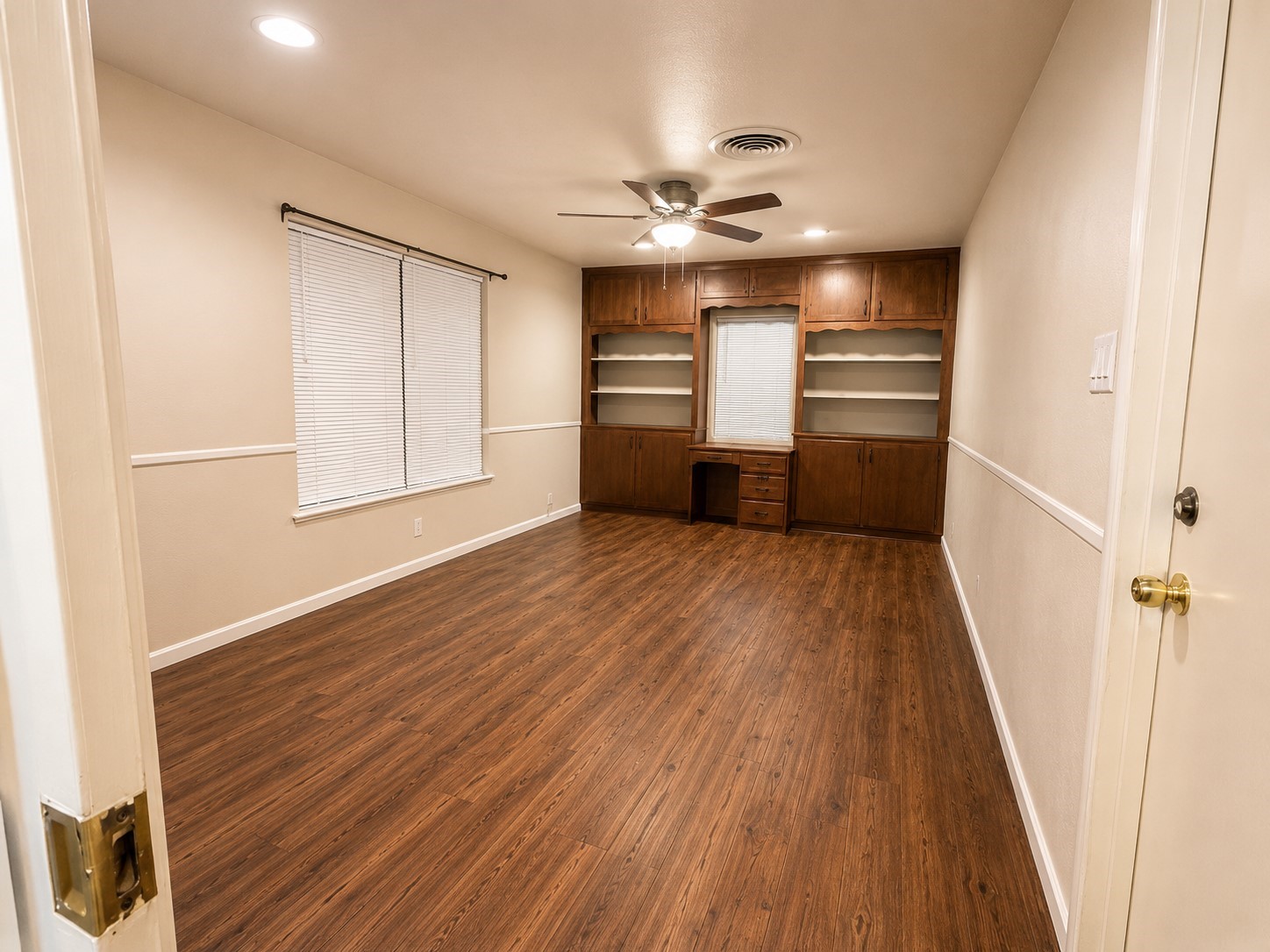 5016 Sabelle Lane Haltom City TX 76117