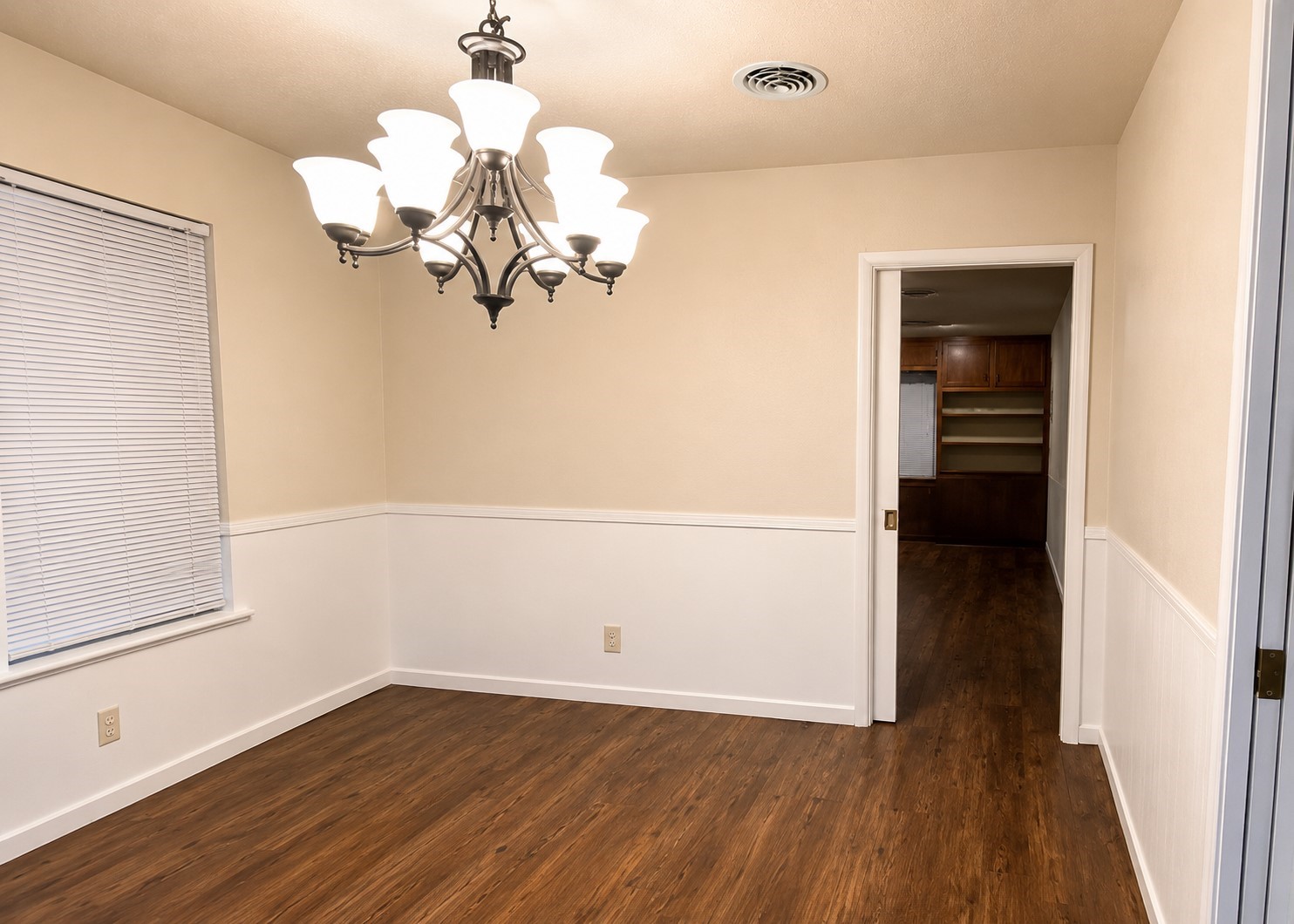 5016 Sabelle Lane Haltom City TX 76117