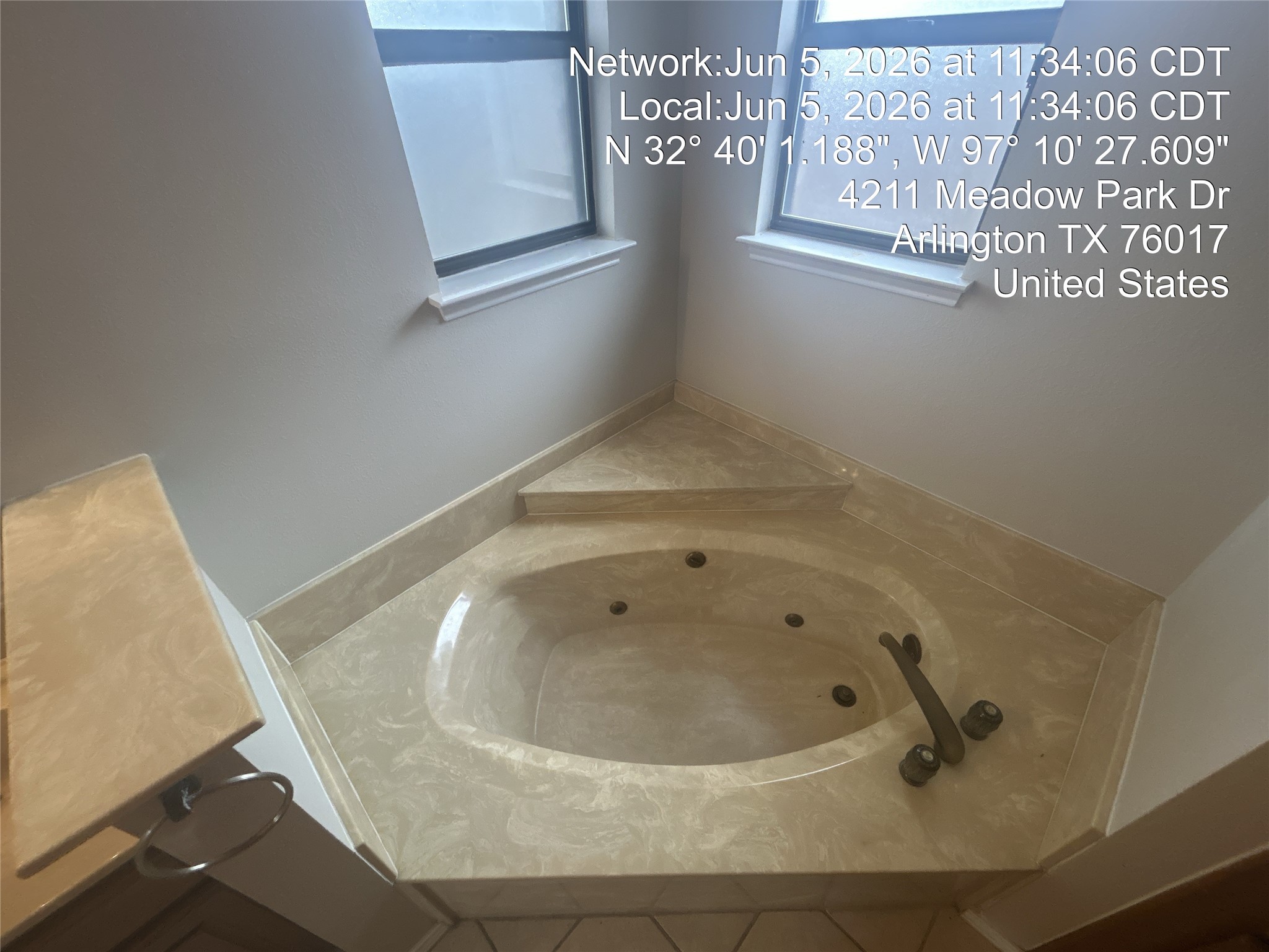 4211 Meadow Park Drive Arlington TX 76017