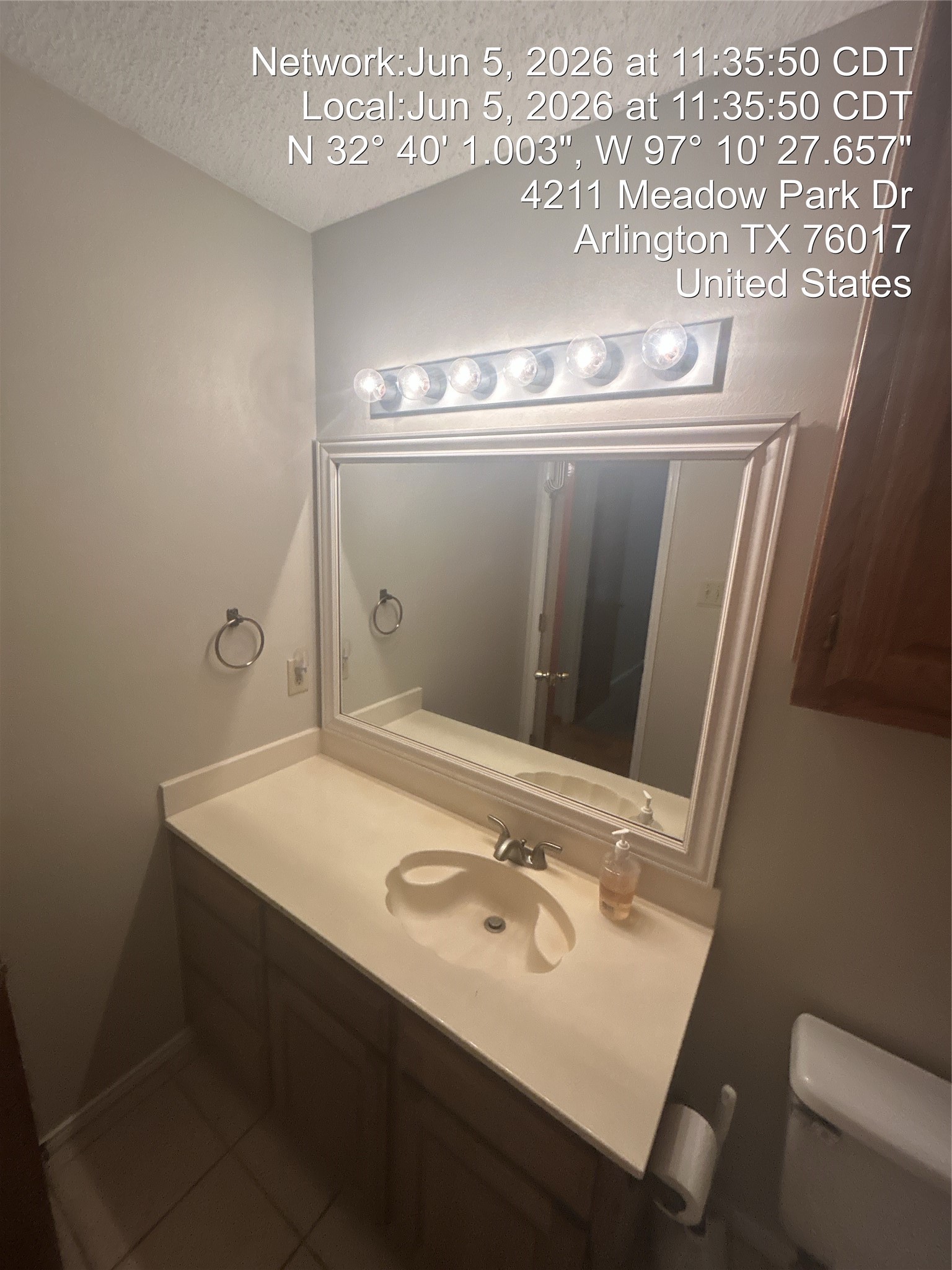 4211 Meadow Park Drive Arlington TX 76017