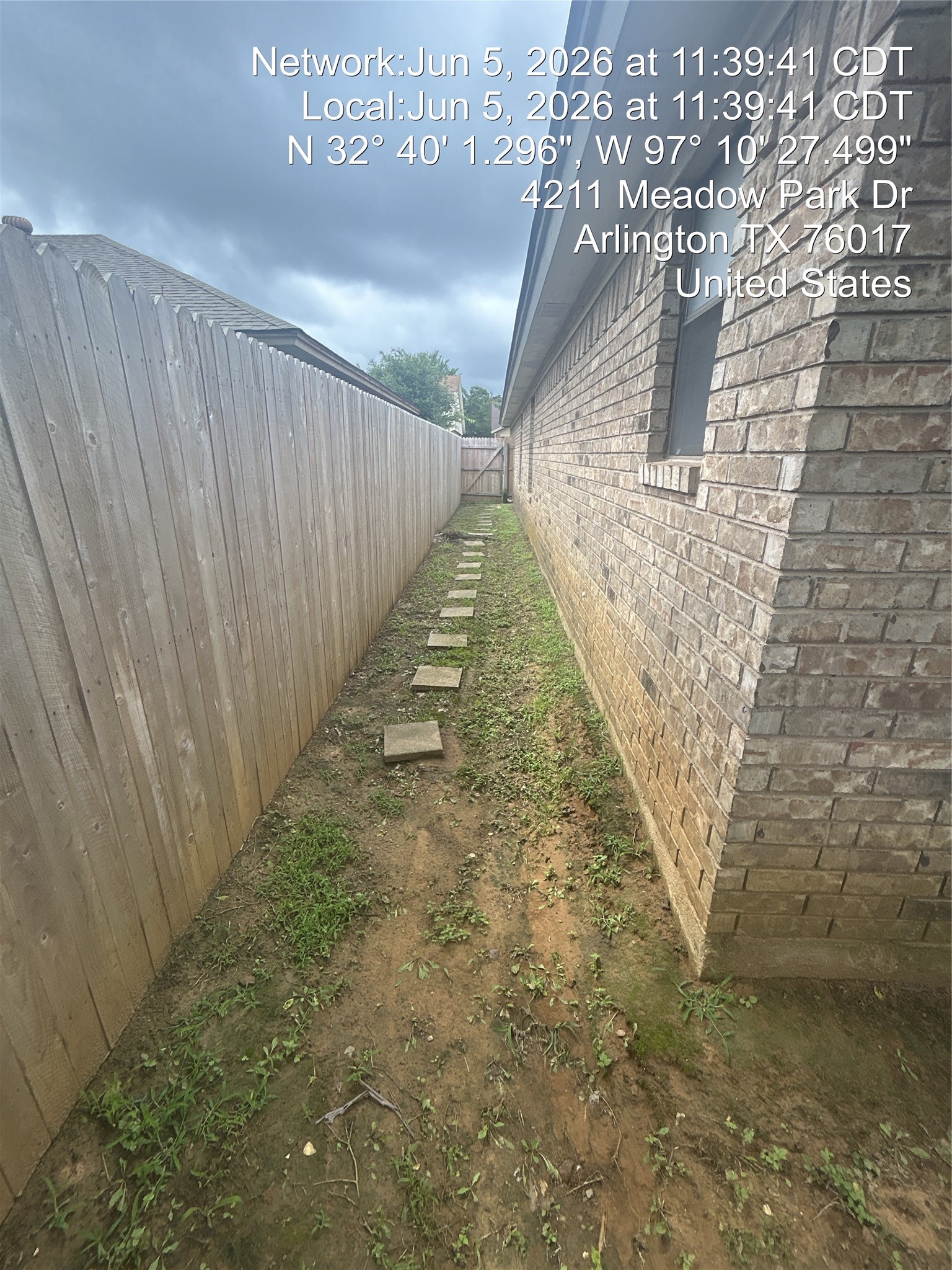 4211 Meadow Park Drive Arlington TX 76017