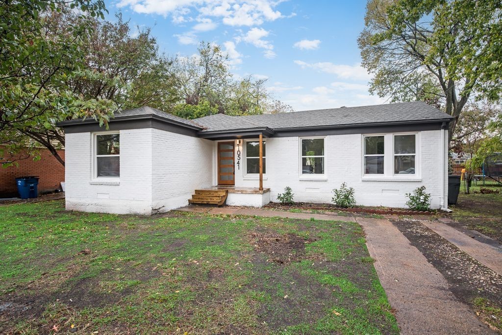 10541 Fern Drive Dallas TX 75228