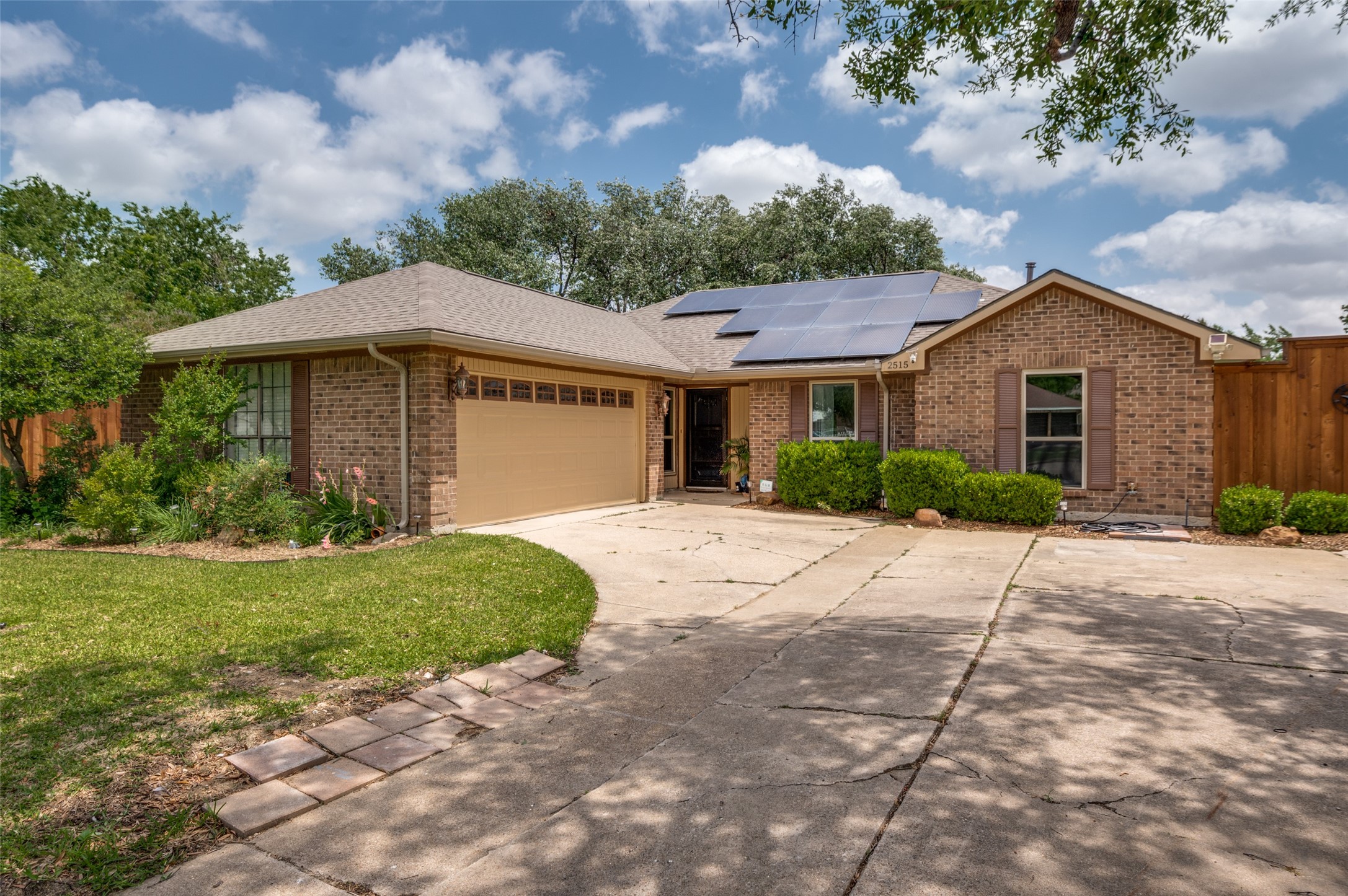 2515 Rosebud Circle Carrollton TX 75006