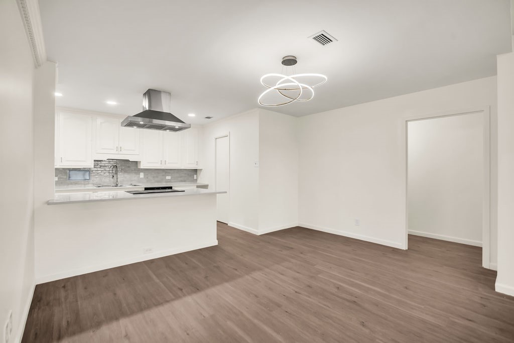 6335 W Northwest Highway Dallas TX 75225