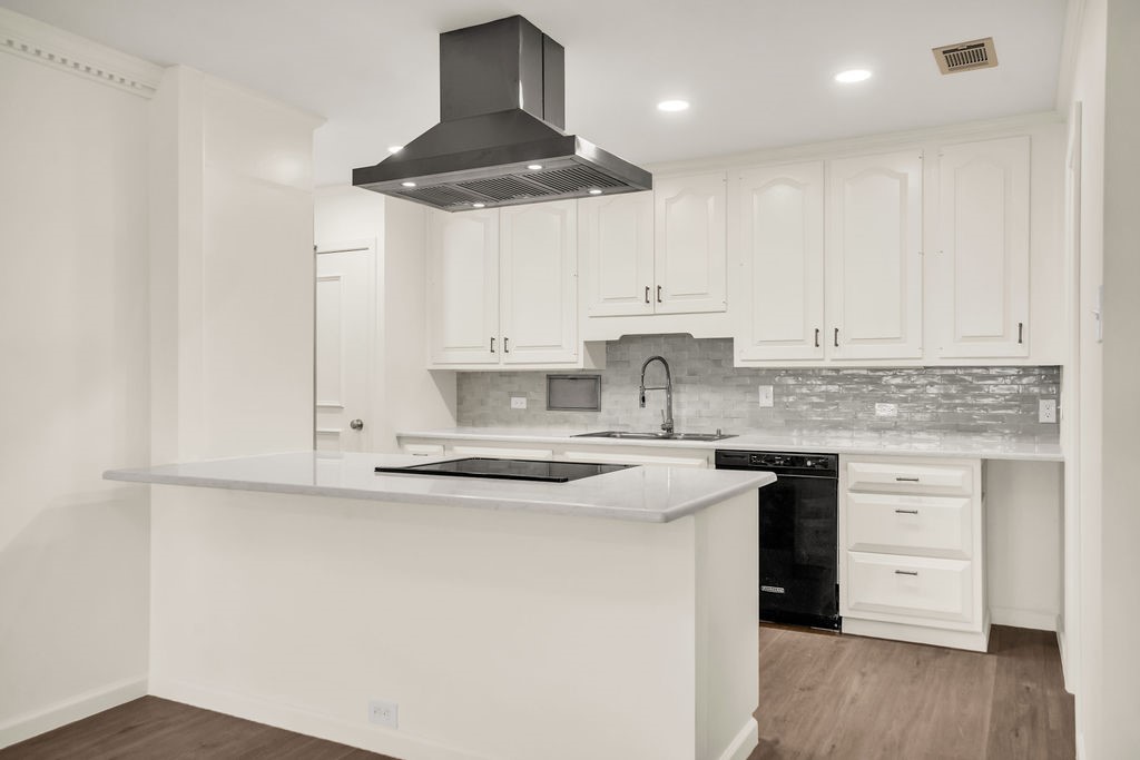 6335 W Northwest Highway Dallas TX 75225