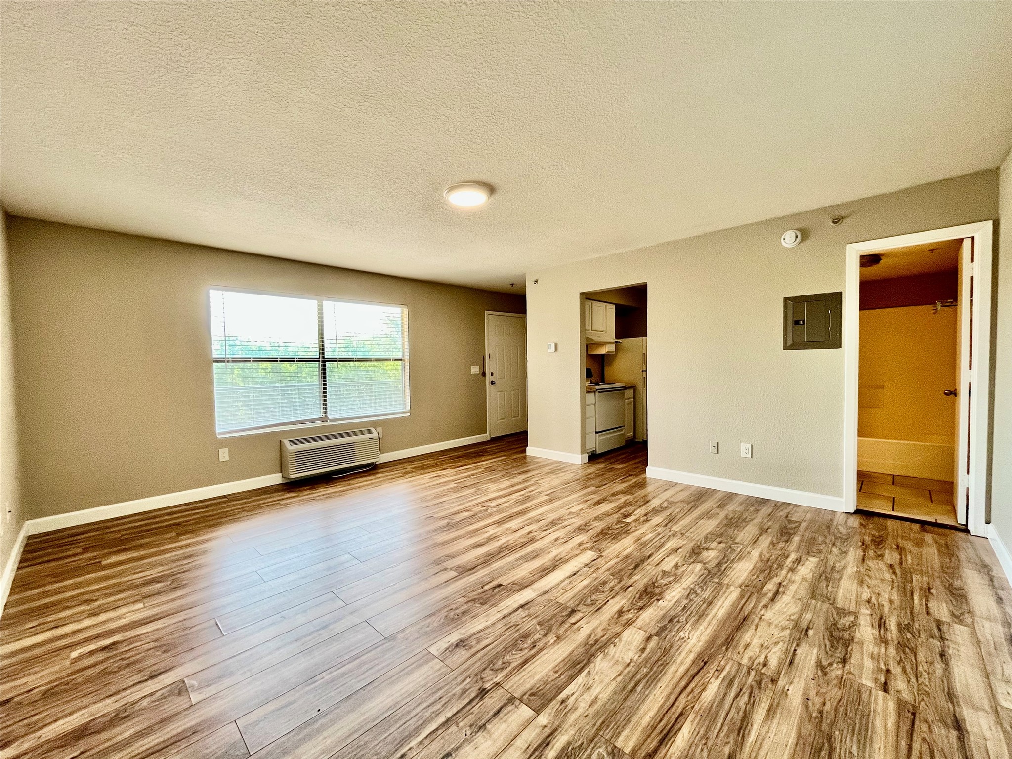 701 W Sycamore Street Denton TX 76201