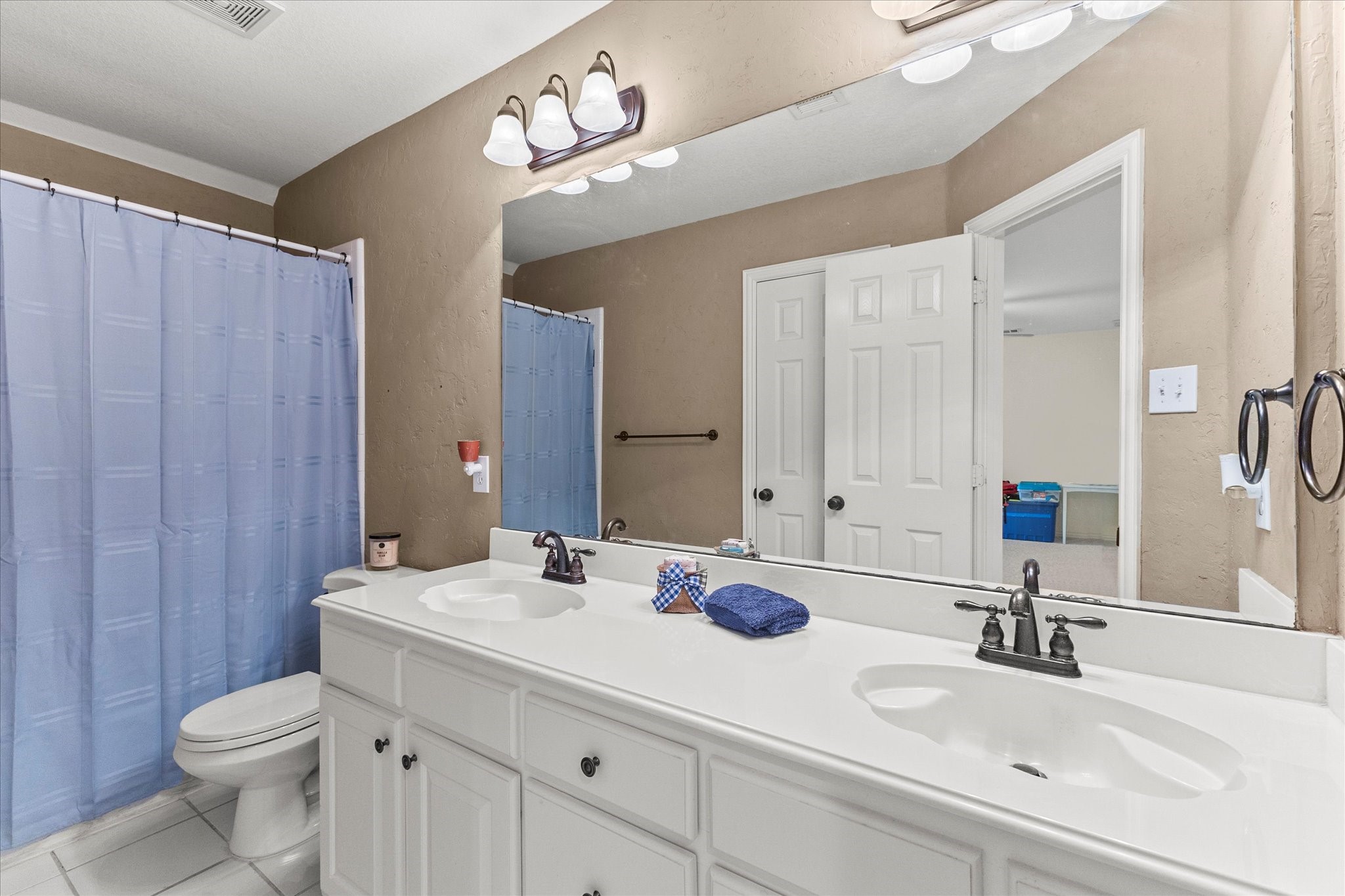 425 Chippendale Drive Heath TX 75032