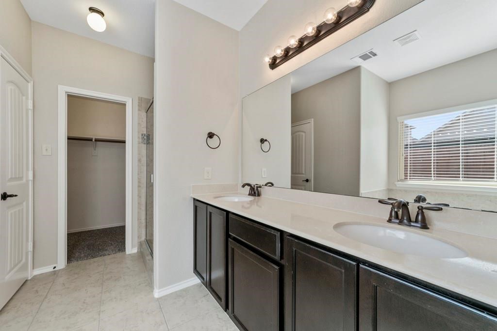 9901 Pronghorn Road Mckinney TX 75071