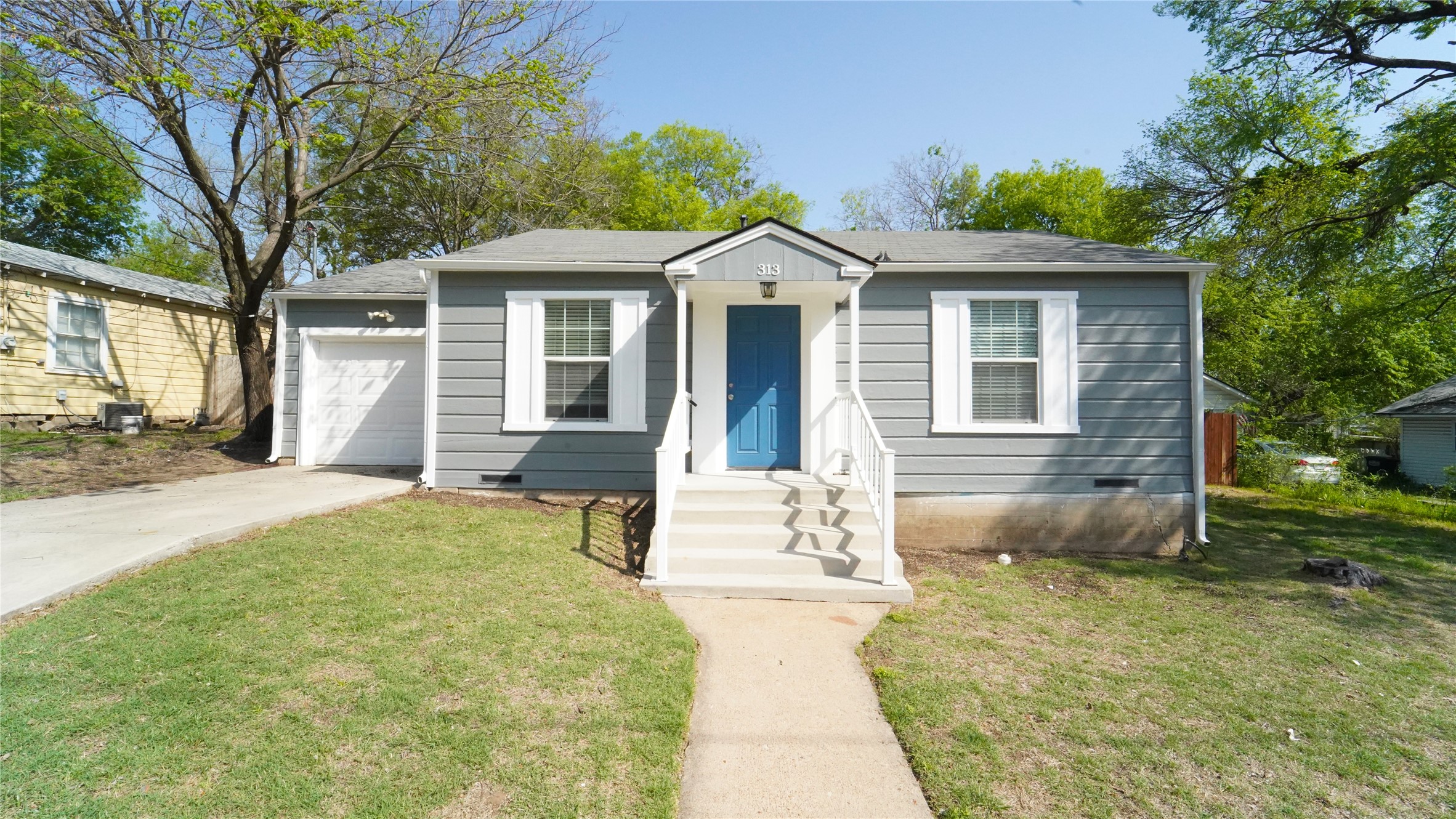 313 E Columbia Street Weatherford TX 76086