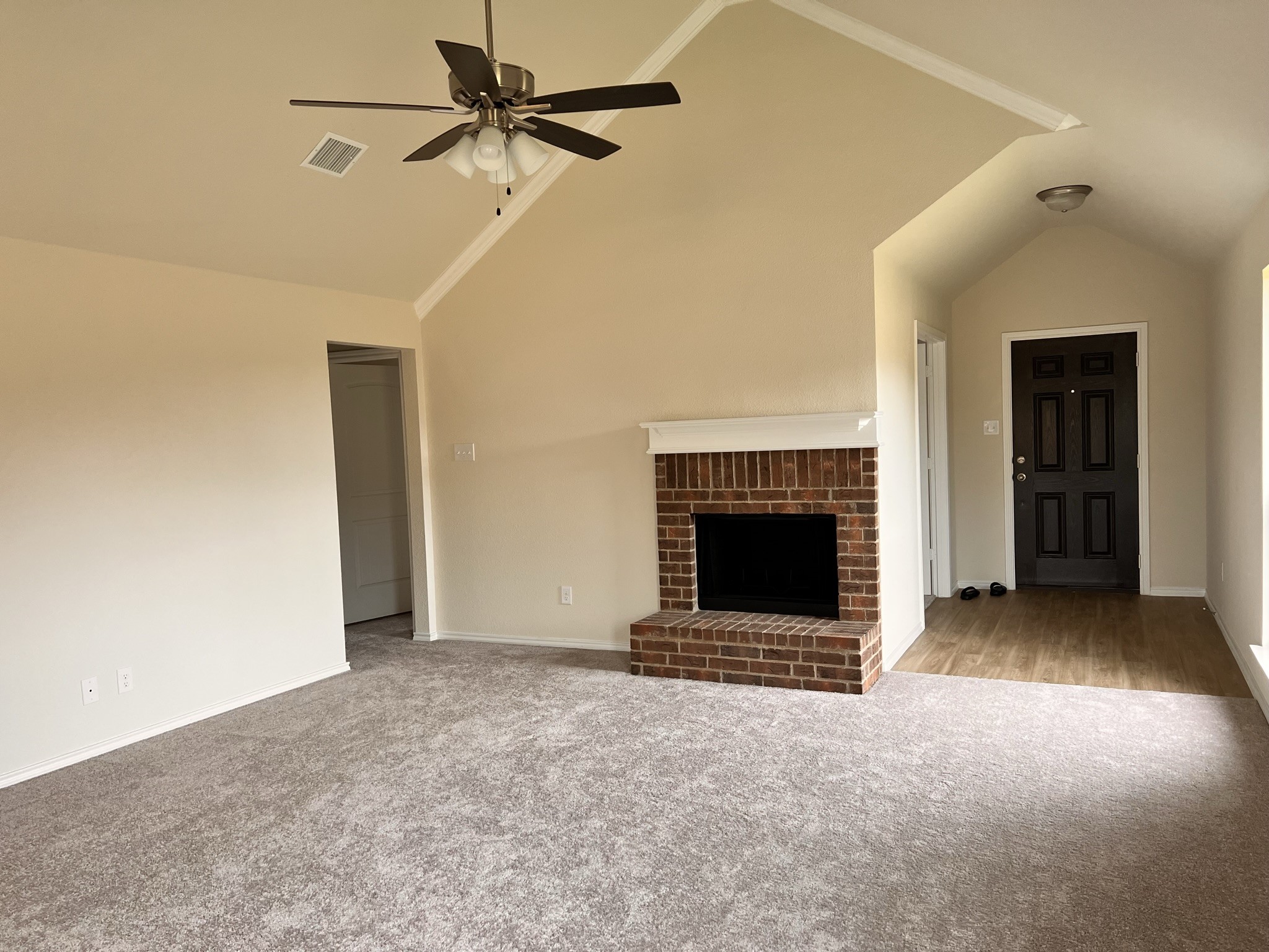 324 Greenhaven Drive Seagoville TX 75159