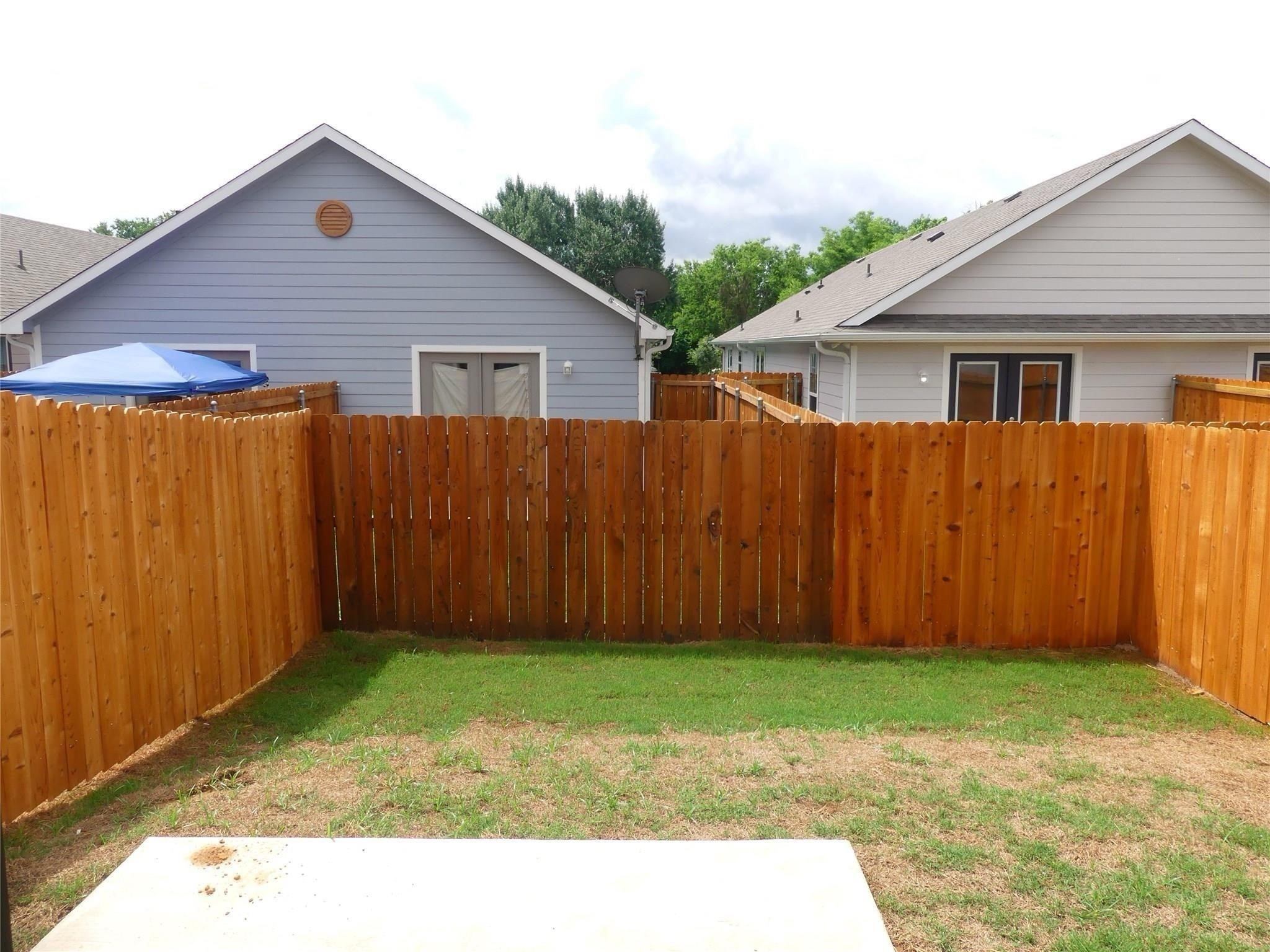 608 E College Street Sherman TX 75090