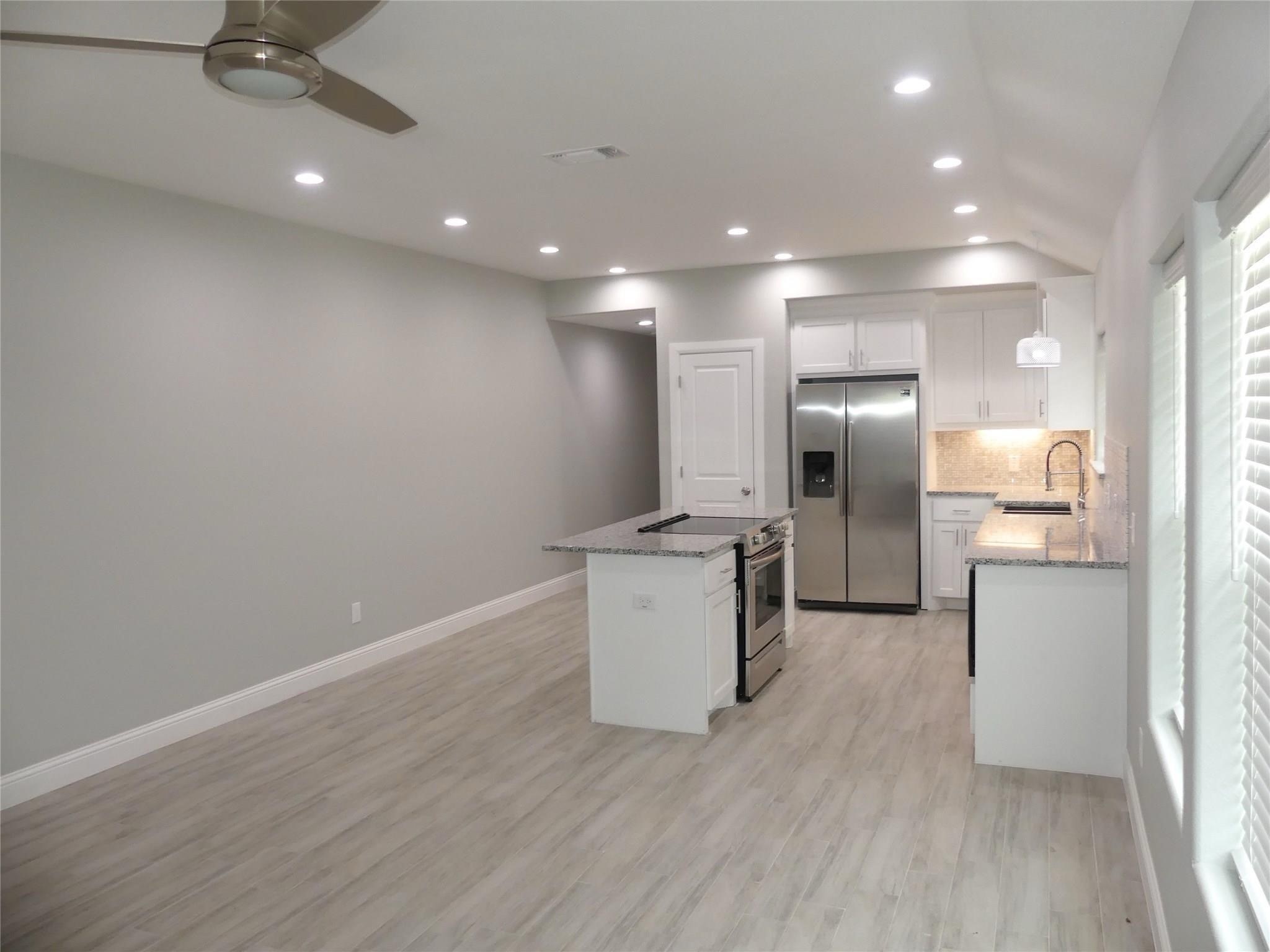 608 E College Street Sherman TX 75090