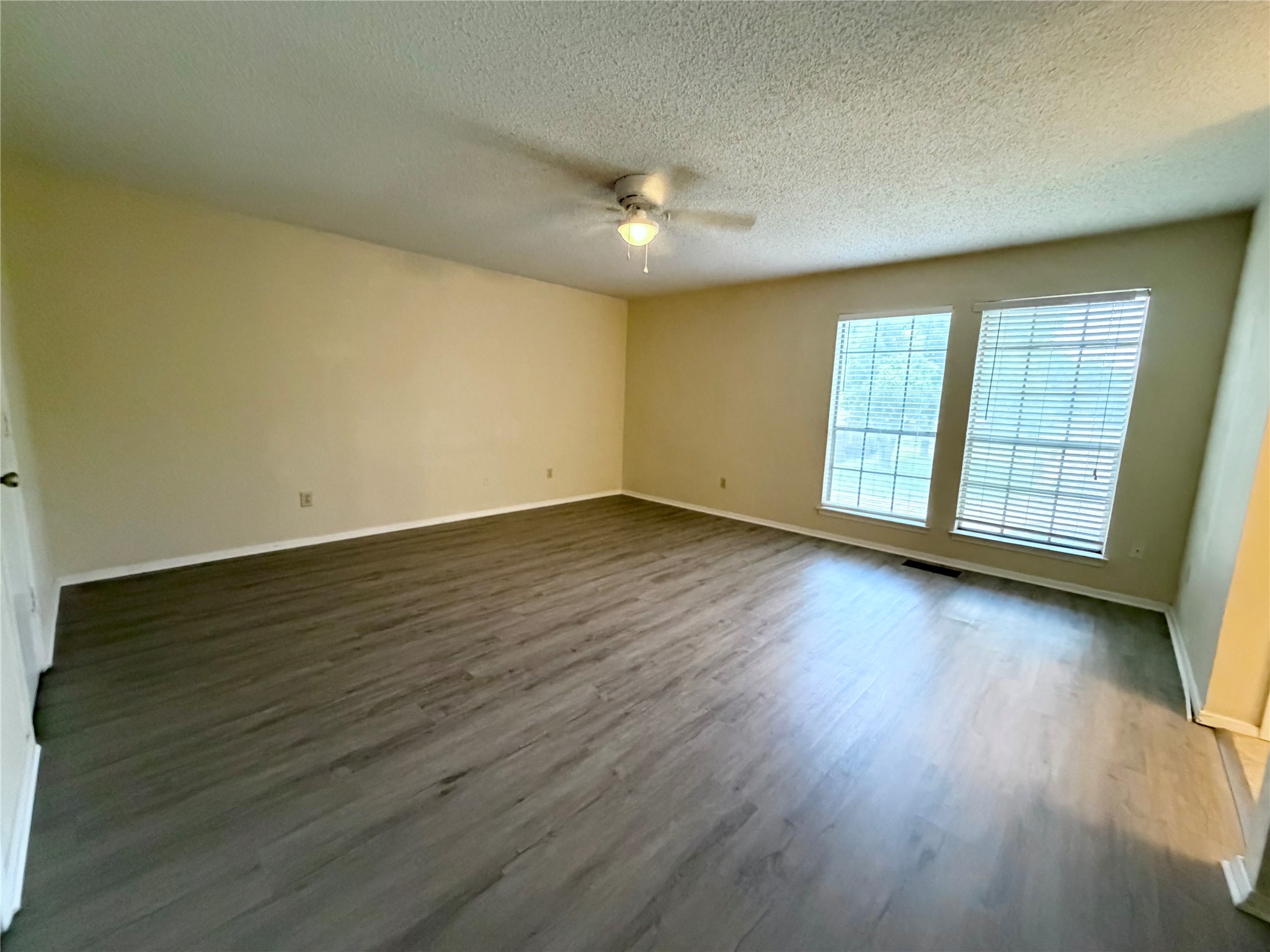 1301 Lovell Drive Arlington TX 76012