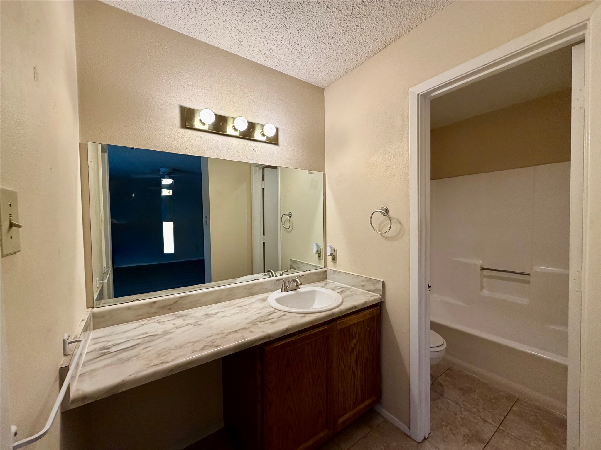 1301 Lovell Drive Arlington TX 76012