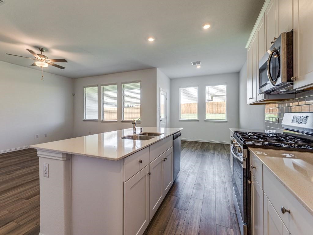 1734 Courage Creek Crandall TX 75114