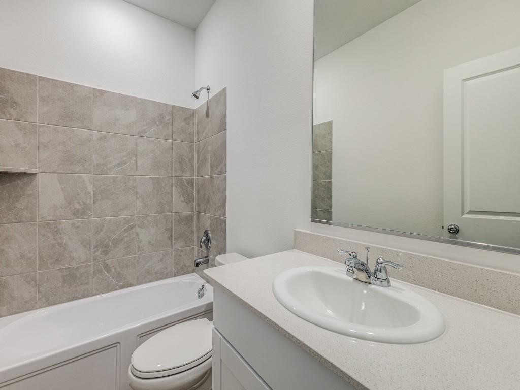 1734 Courage Creek Crandall TX 75114