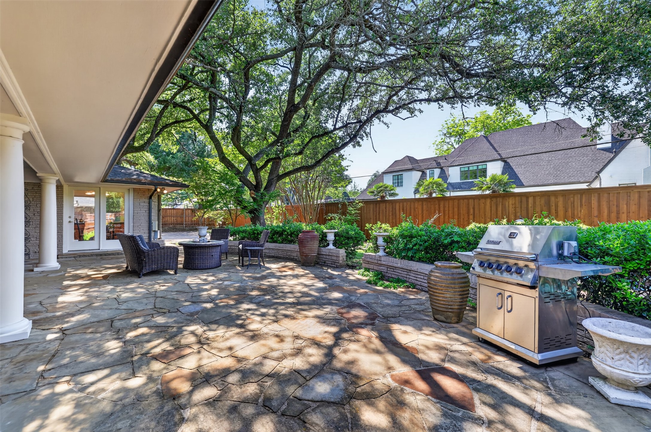 7141 Twin Tree Lane Dallas TX 75214