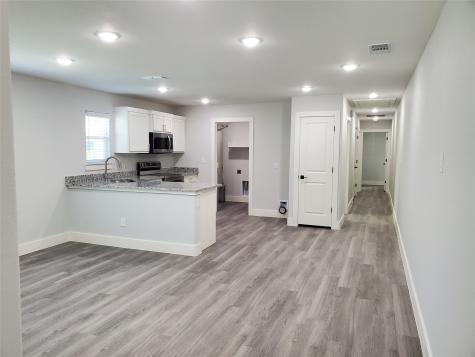 608 E 3rd Street Bonham TX 75418