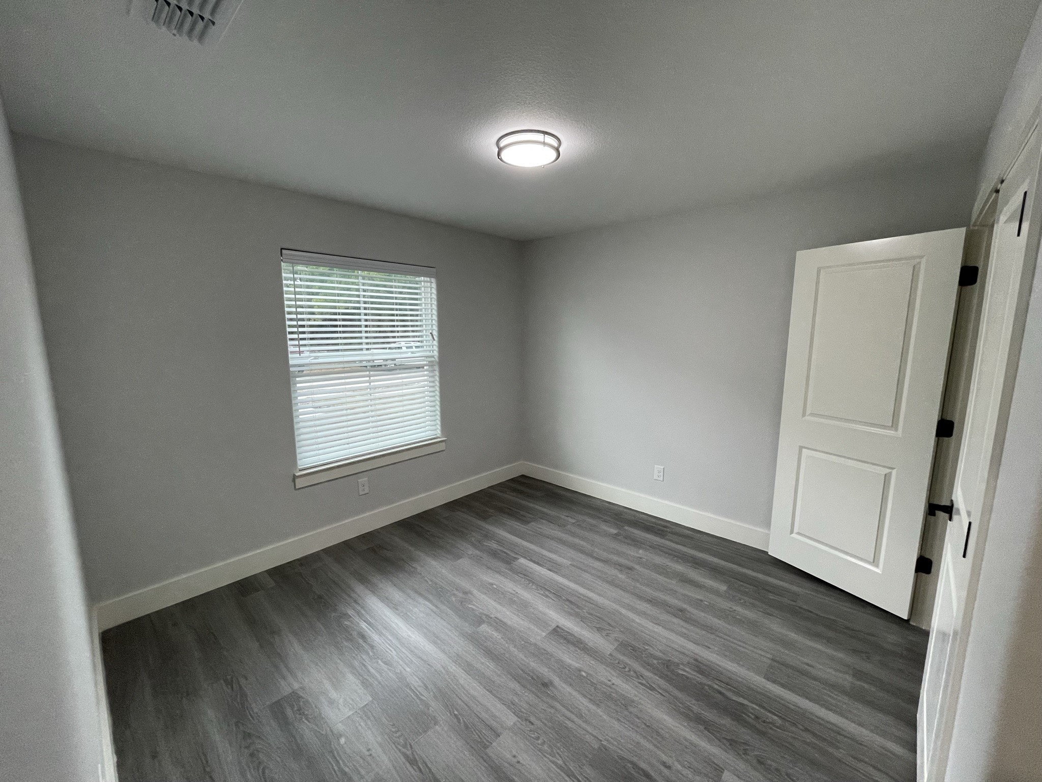608 E 3rd Street Bonham TX 75418