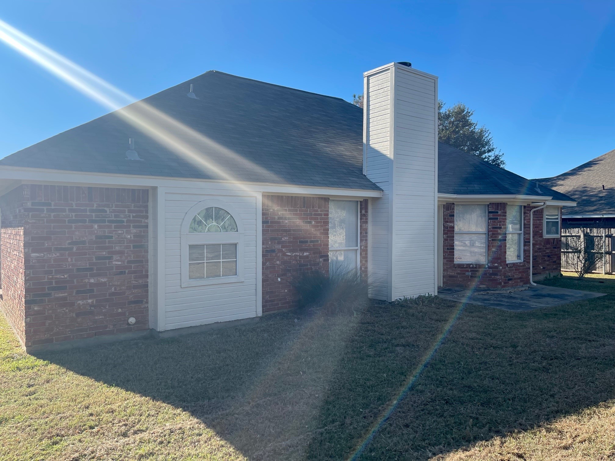 517 Meadowcrest Drive Burleson TX 76028