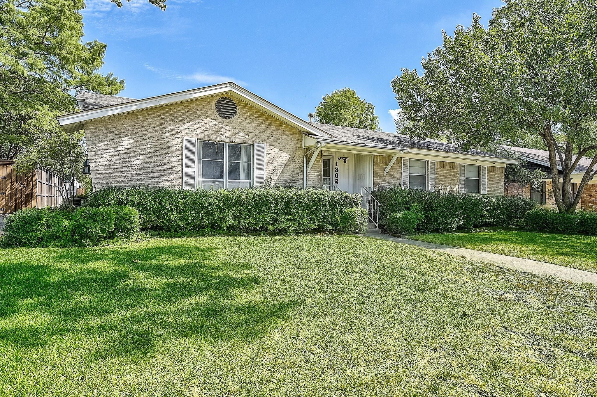 1302 Cherokee Drive Richardson TX 75080