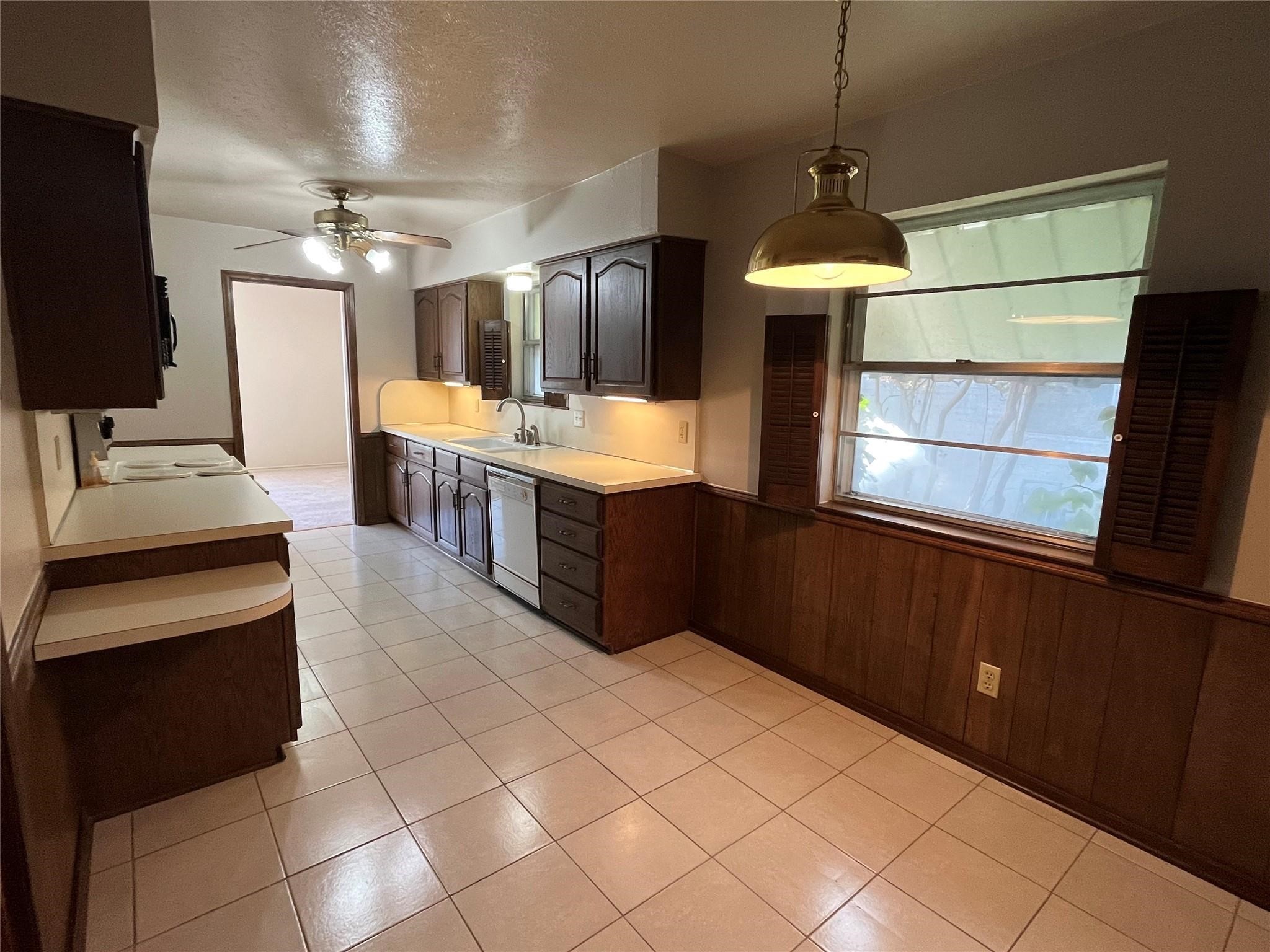 1302 Cherokee Drive Richardson TX 75080