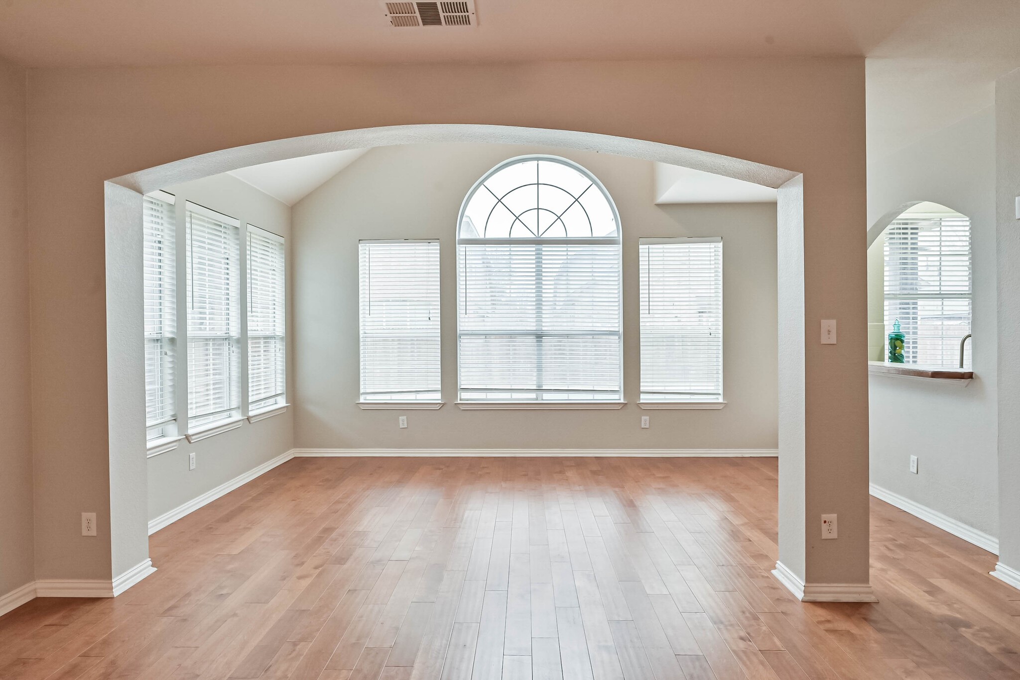 4310 Mulligan Avenue Mansfield TX 76063