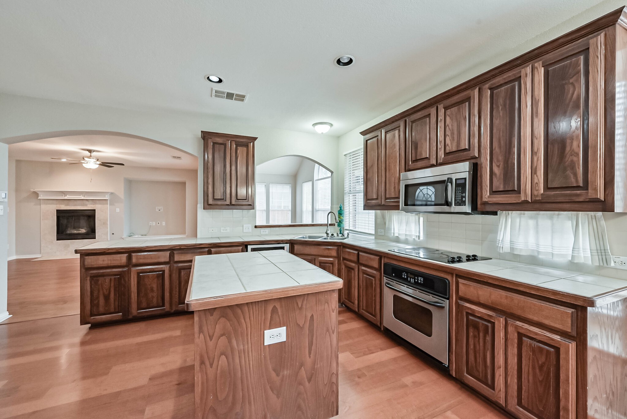 4310 Mulligan Avenue Mansfield TX 76063