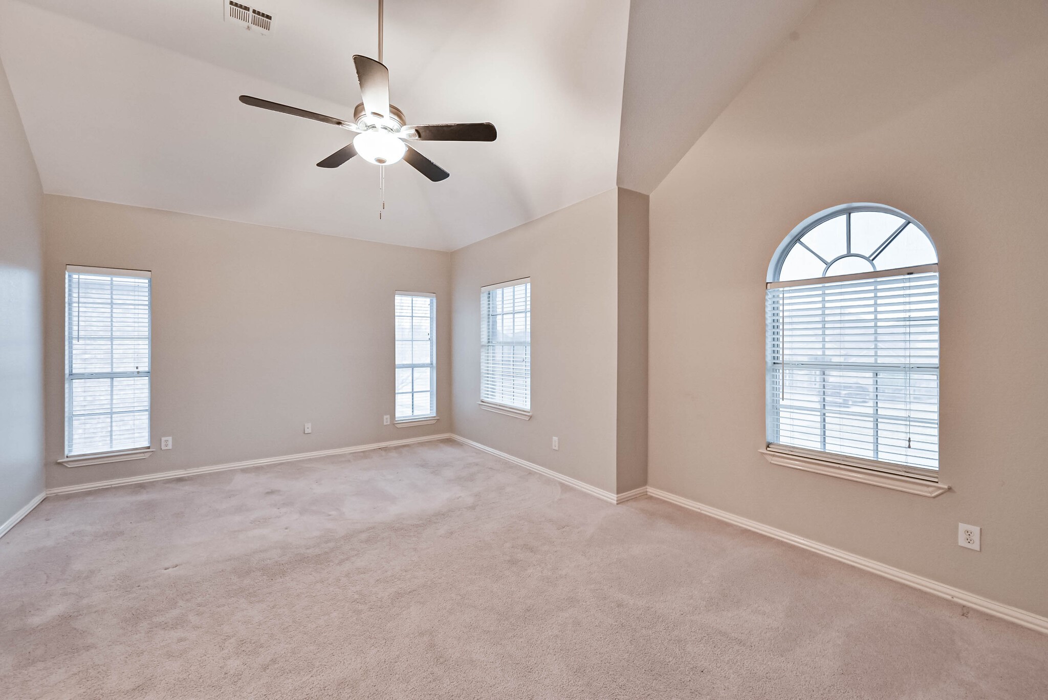 4310 Mulligan Avenue Mansfield TX 76063