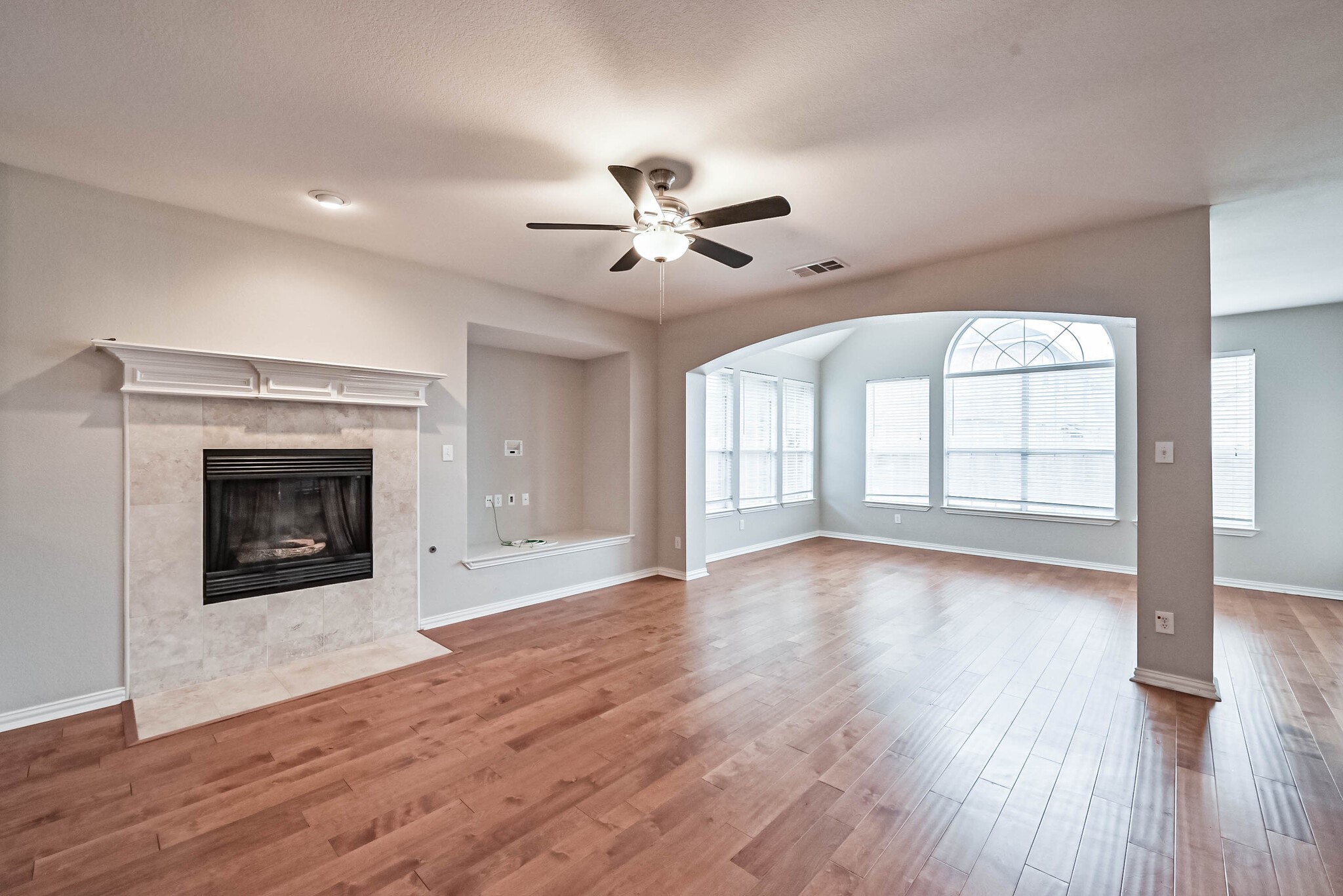 4310 Mulligan Avenue Mansfield TX 76063