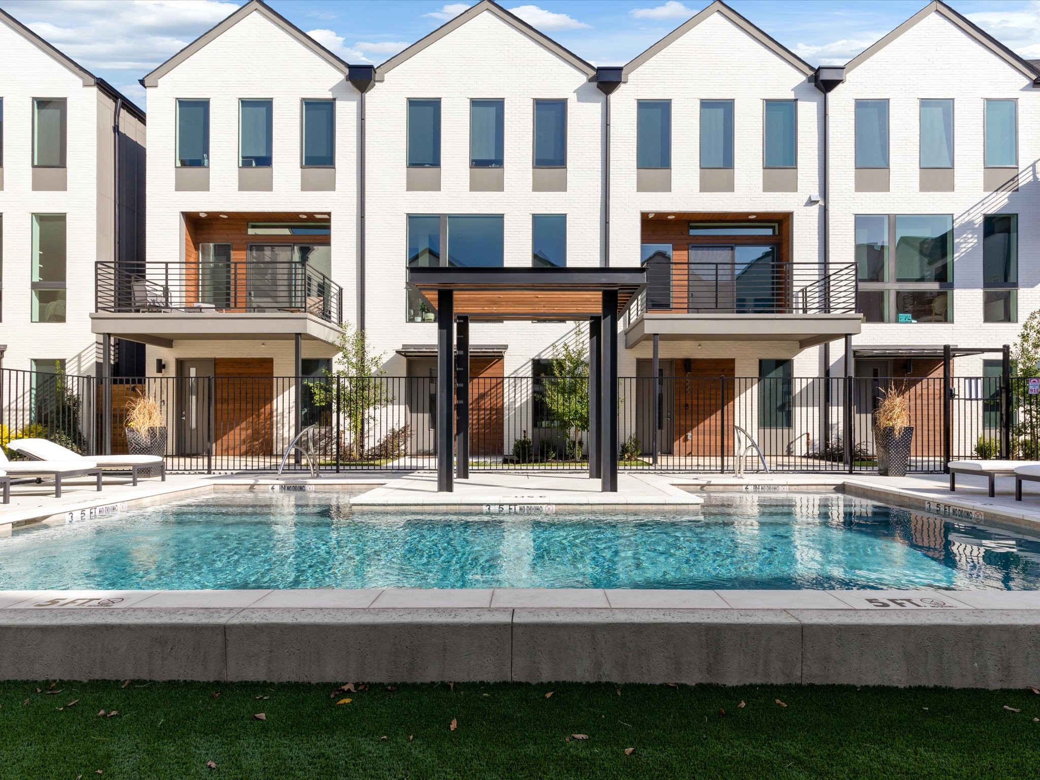 2128 Ashby Street Dallas TX 75204