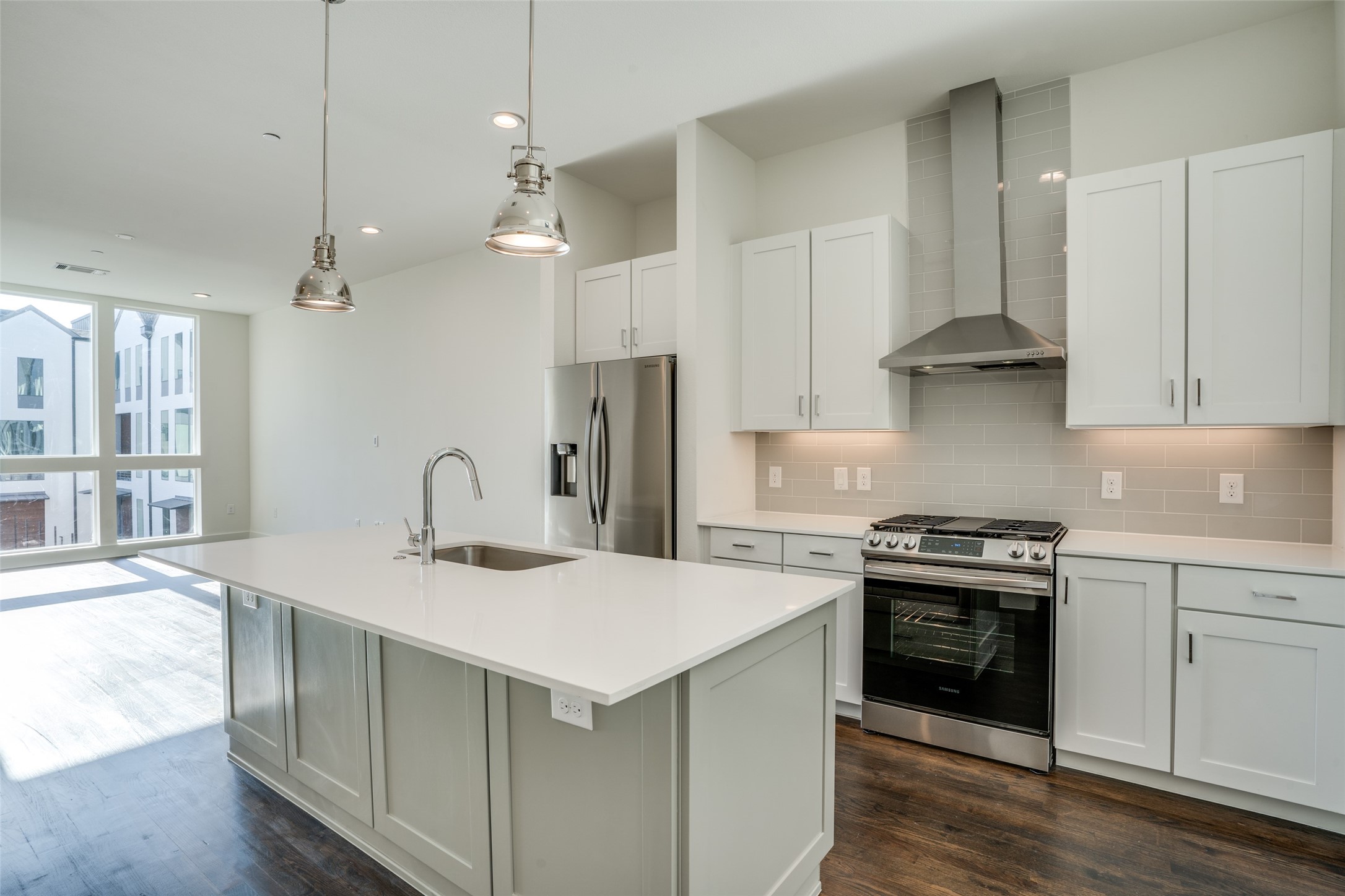 2128 Ashby Street Dallas TX 75204
