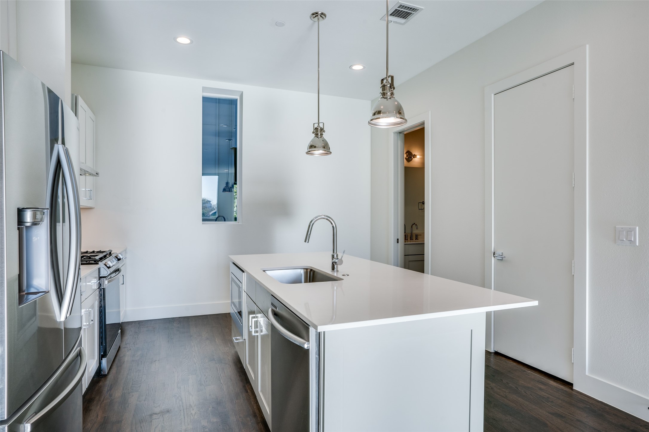 2128 Ashby Street Dallas TX 75204
