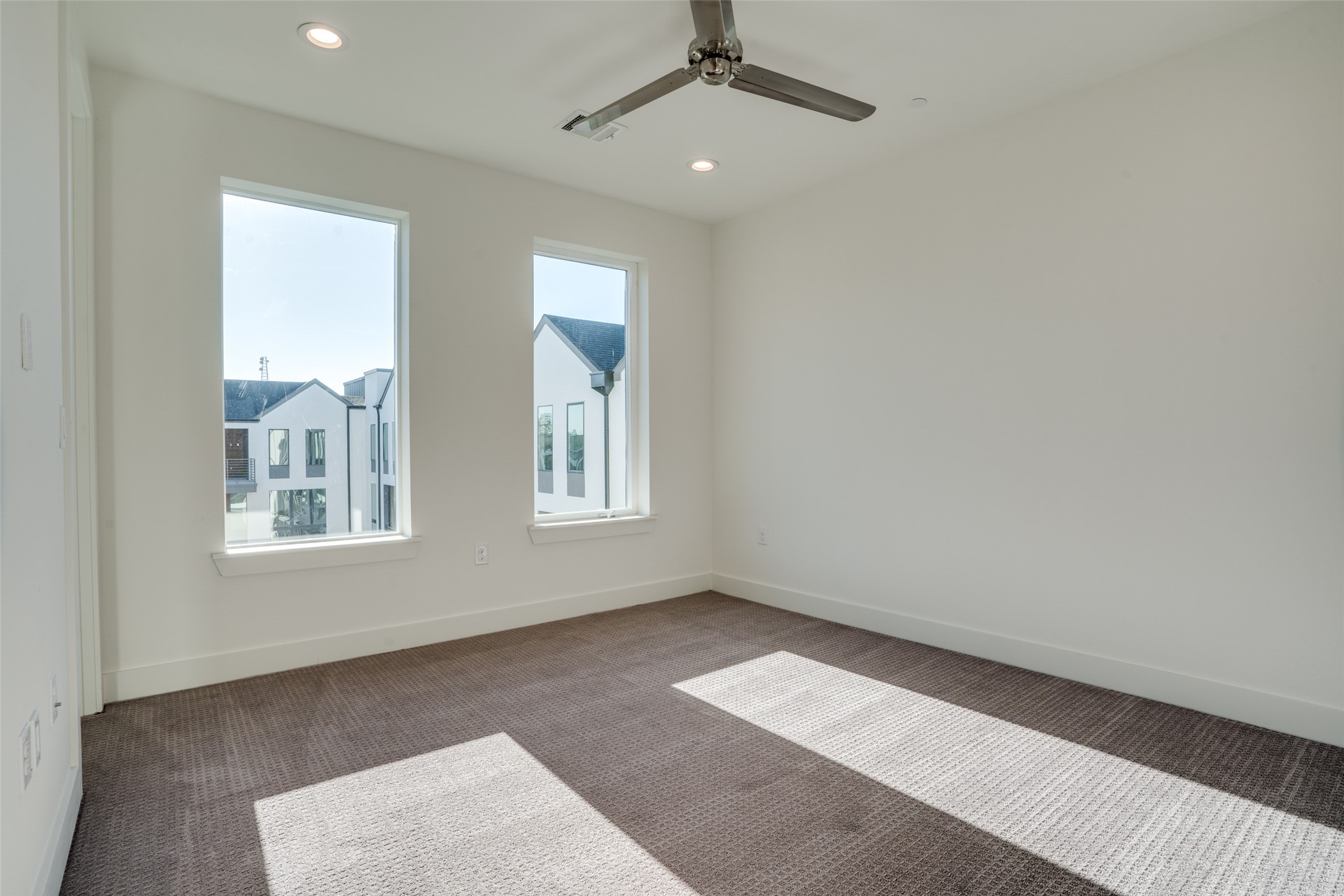 2128 Ashby Street Dallas TX 75204