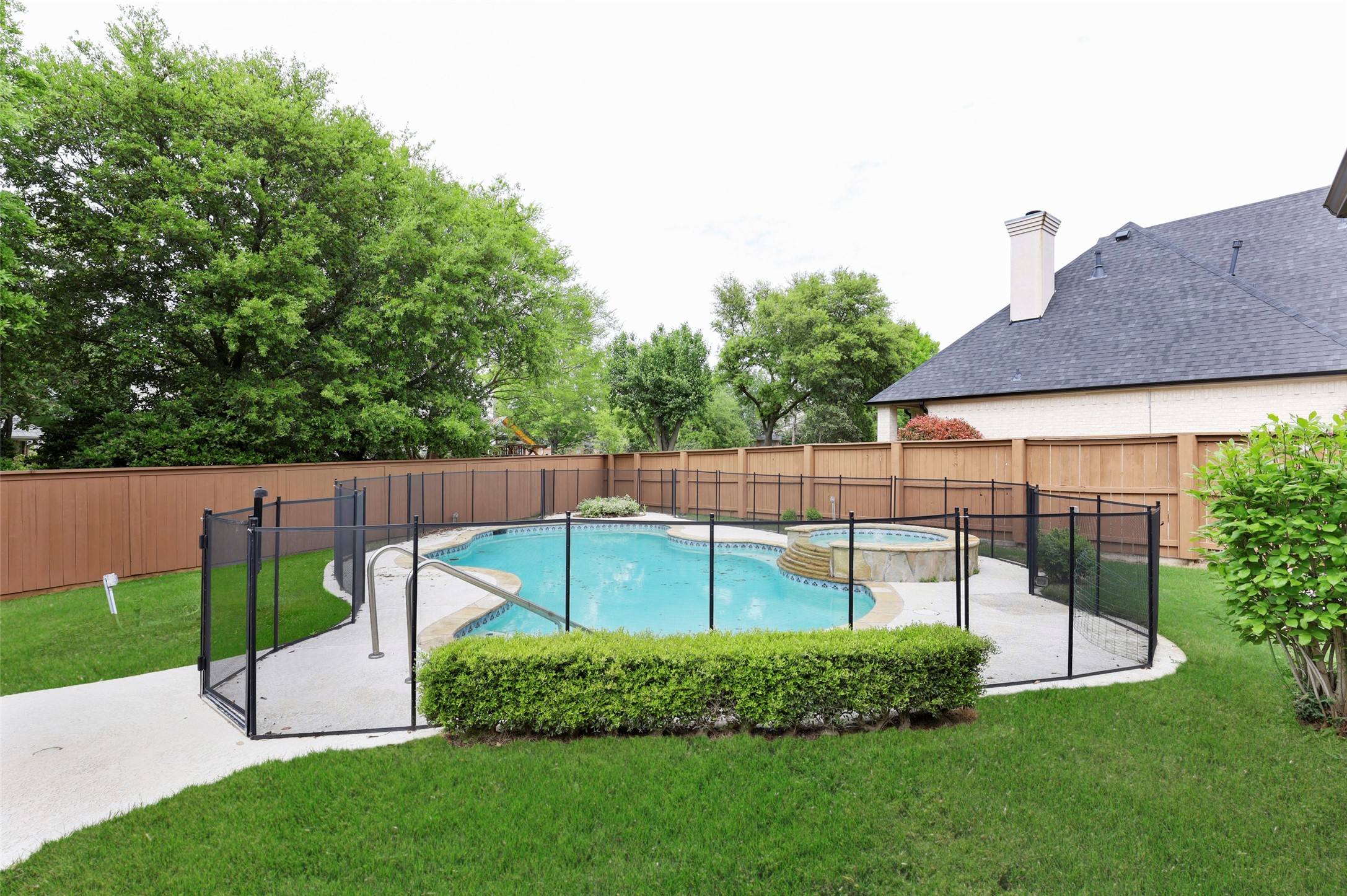 914 Edgemeer Lane Southlake TX 76092